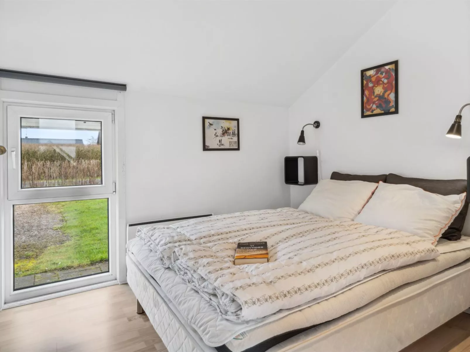 "Elbert" - 100m from the sea-Binnen