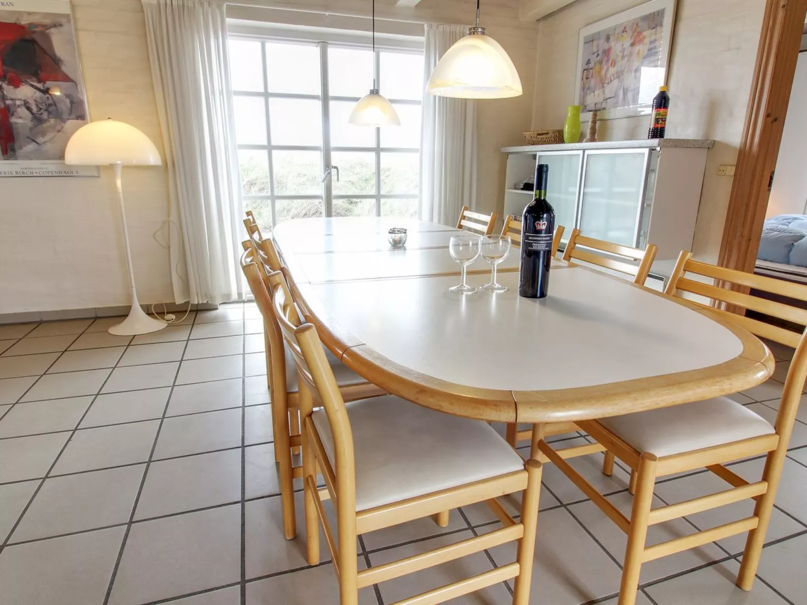 "Skuli" - 200m from the sea-Binnen