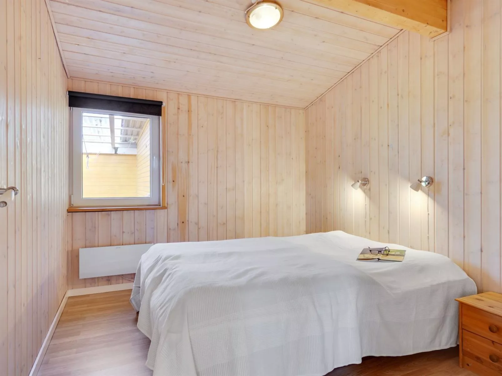 "Nane" - 80m from the sea-Binnen