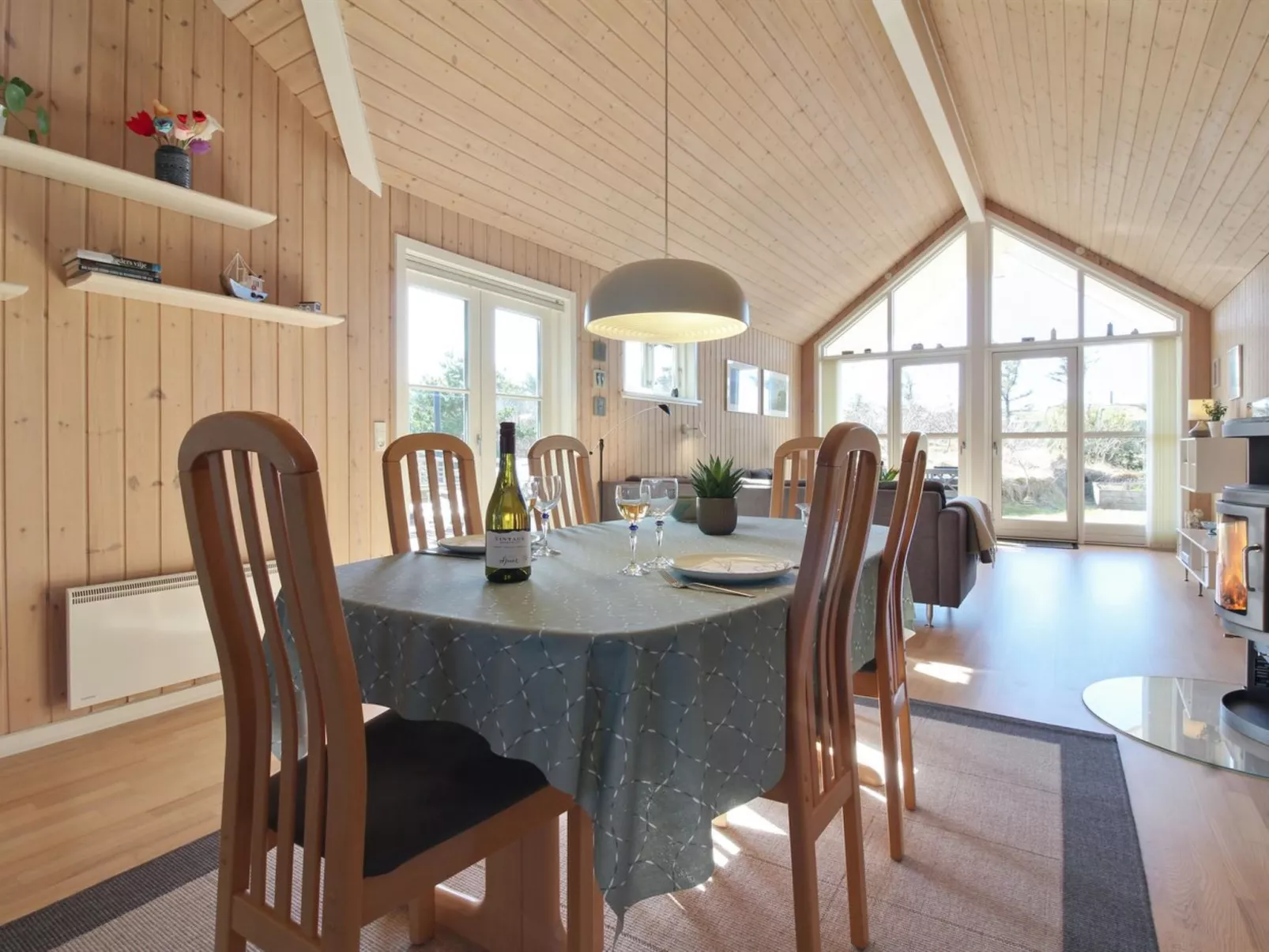 "Tilda" - 275m from the sea-Binnen