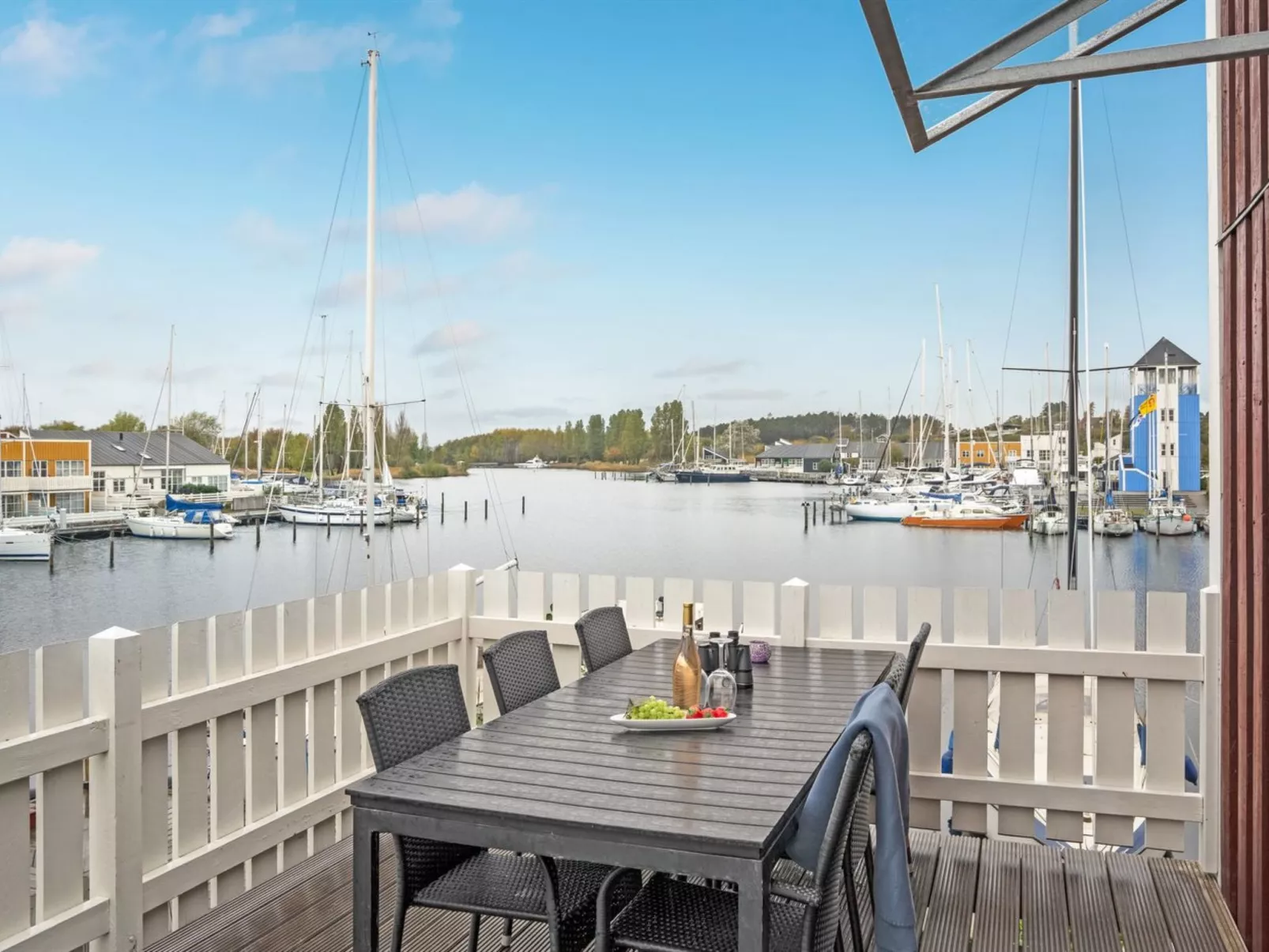 "Tyyne" - 5m from the sea-Buiten