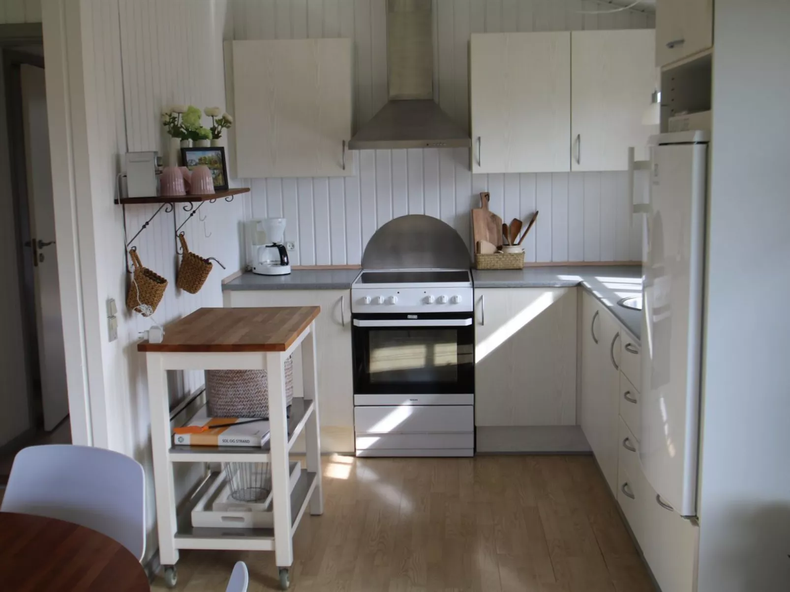 "Zuhra" - 680m from the sea-Binnen