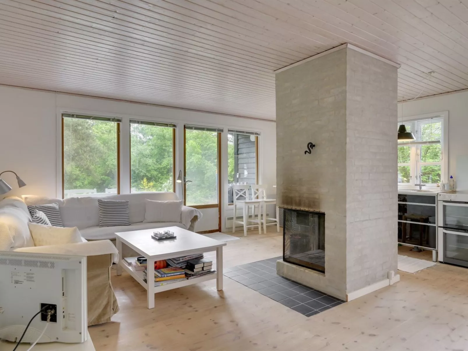 "Jute" - 100m from the sea-Binnen