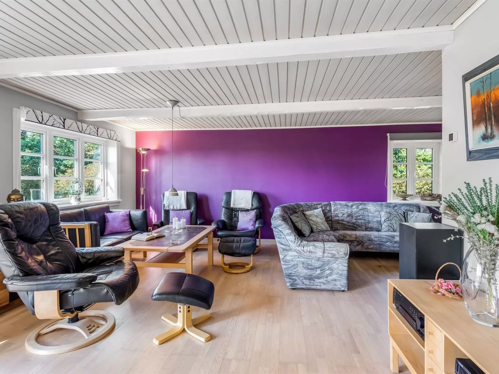 "Merrit" - 4.6km to the fjord-Binnen