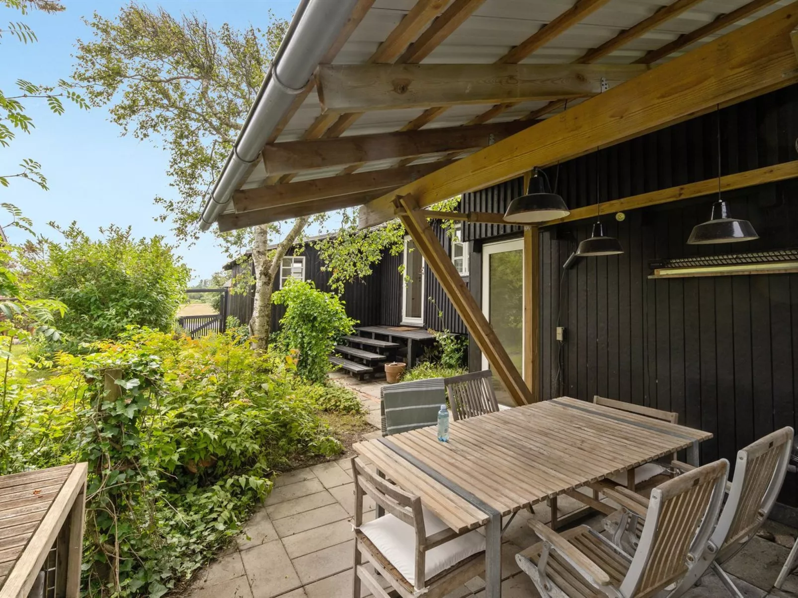 "Gren" - 90m to the fjord-Buiten