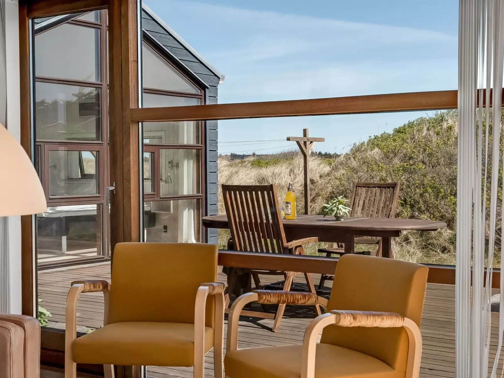 "Erko" - 150m from the sea-Binnen