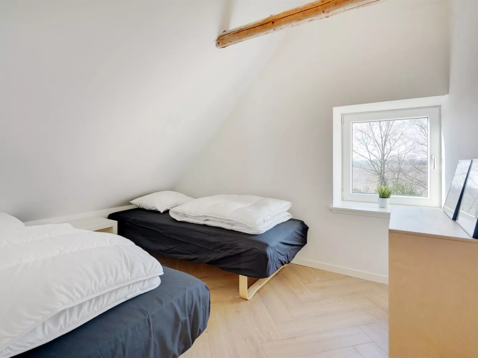 "Rouwen" - 1km from the sea-Binnen