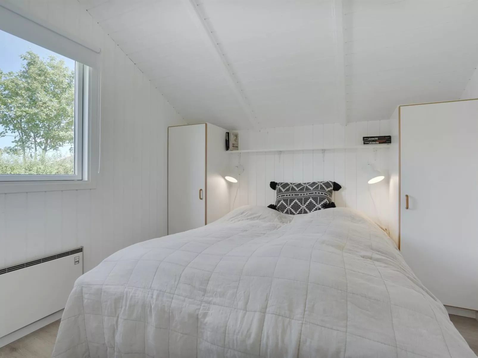 "Niska" - 300m from the sea-Binnen