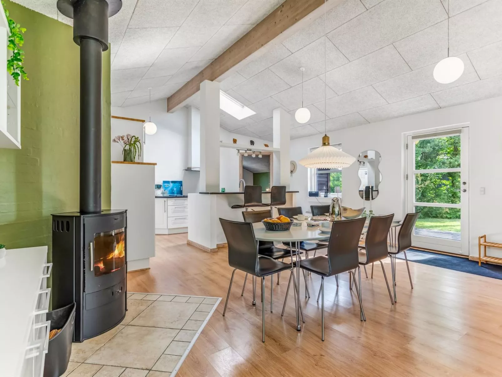 "Coco" - 200m from the sea-Binnen