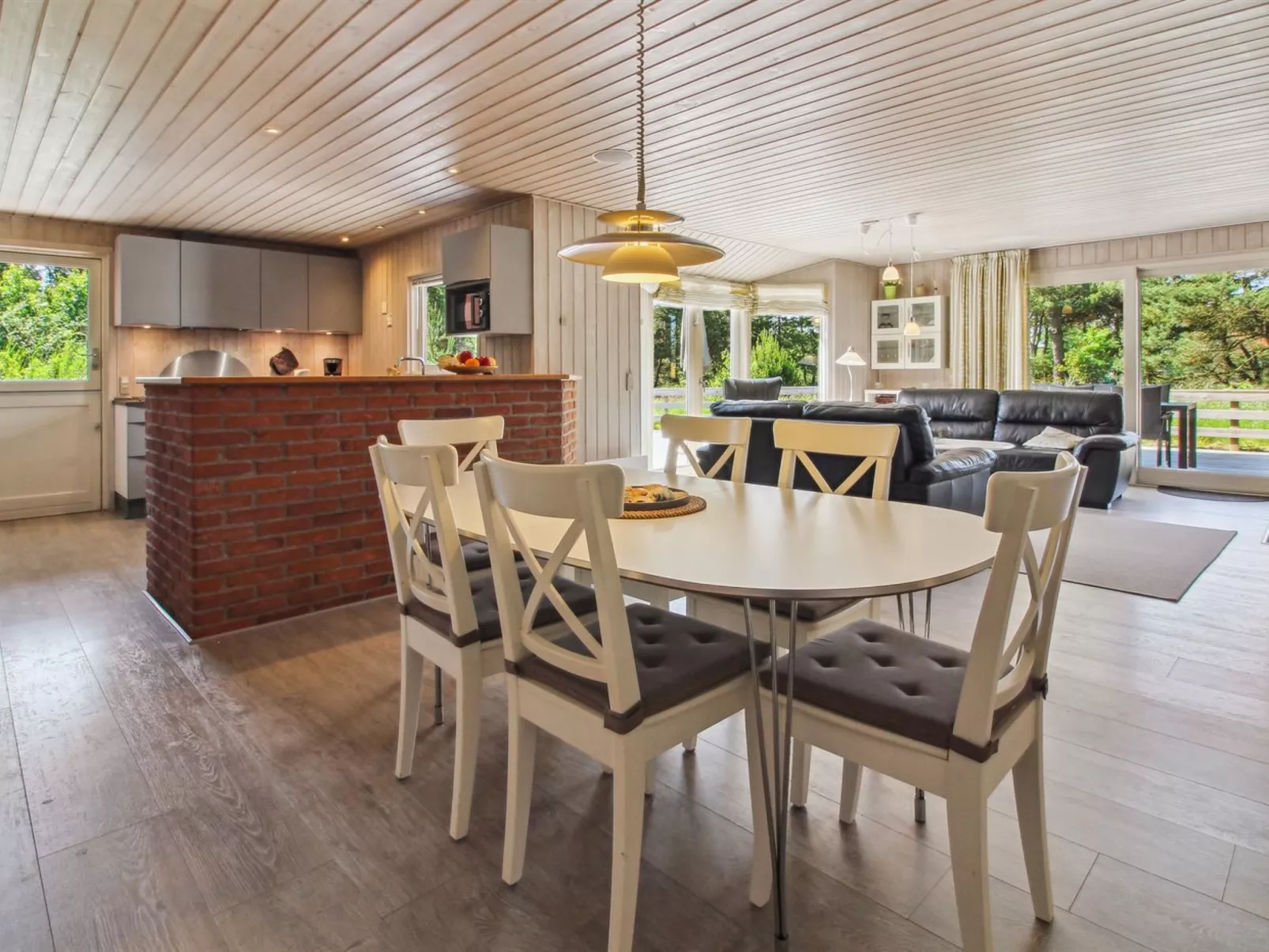 "Harthwik" - 1km from the sea-Binnen