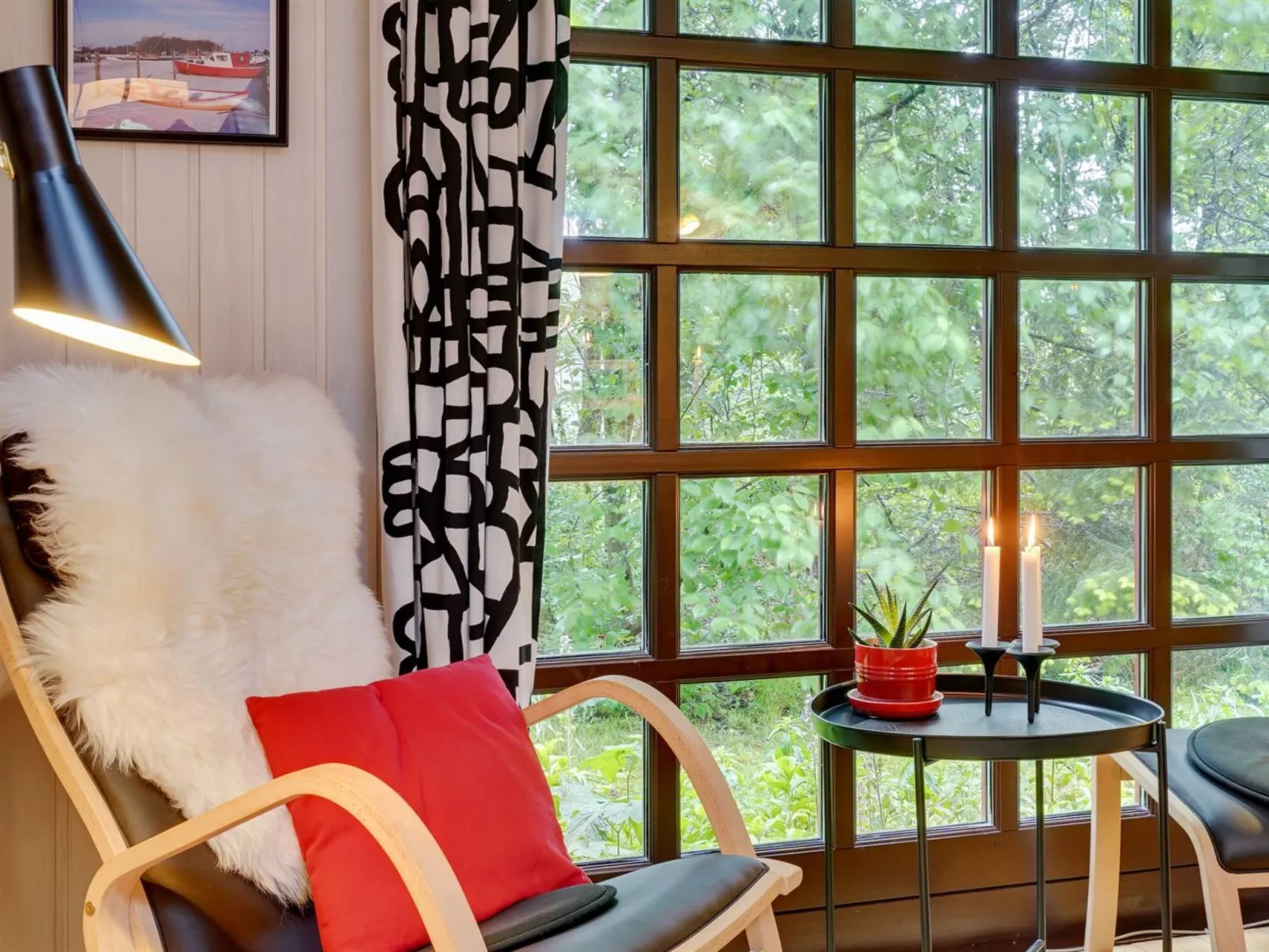 "Gail" - 400m to the fjord-Binnen