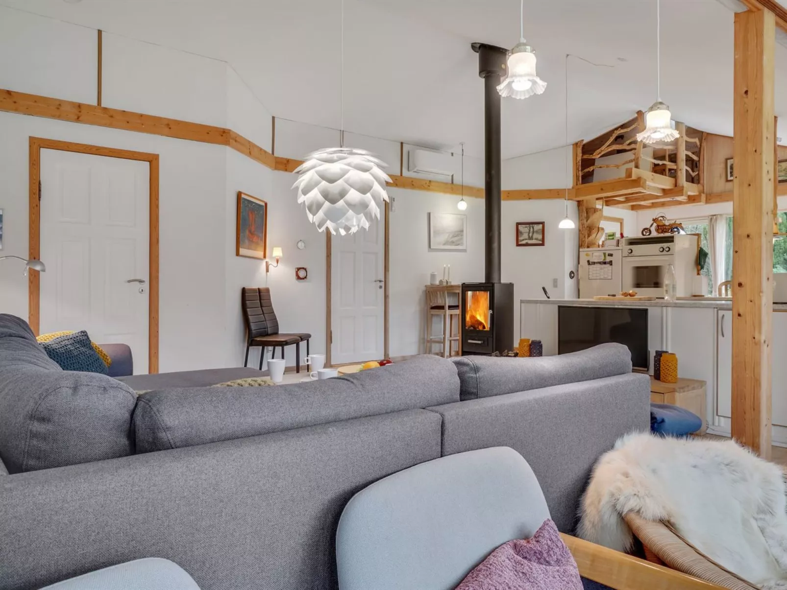 "Flugha" - 500m to the fjord-Binnen