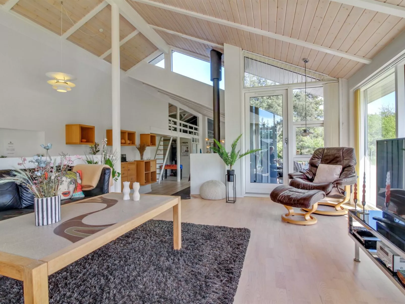 "Villads" - 1km from the sea-Binnen