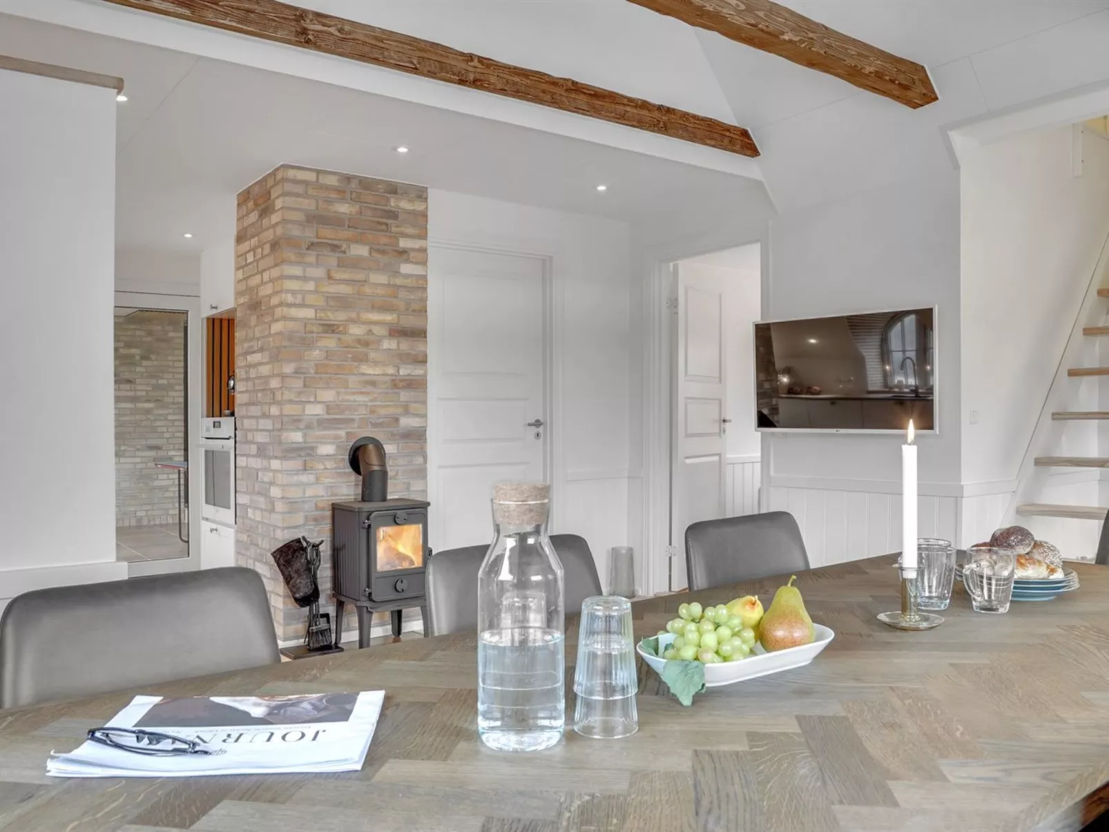 "Annelouise" - 100m from the sea-Binnen