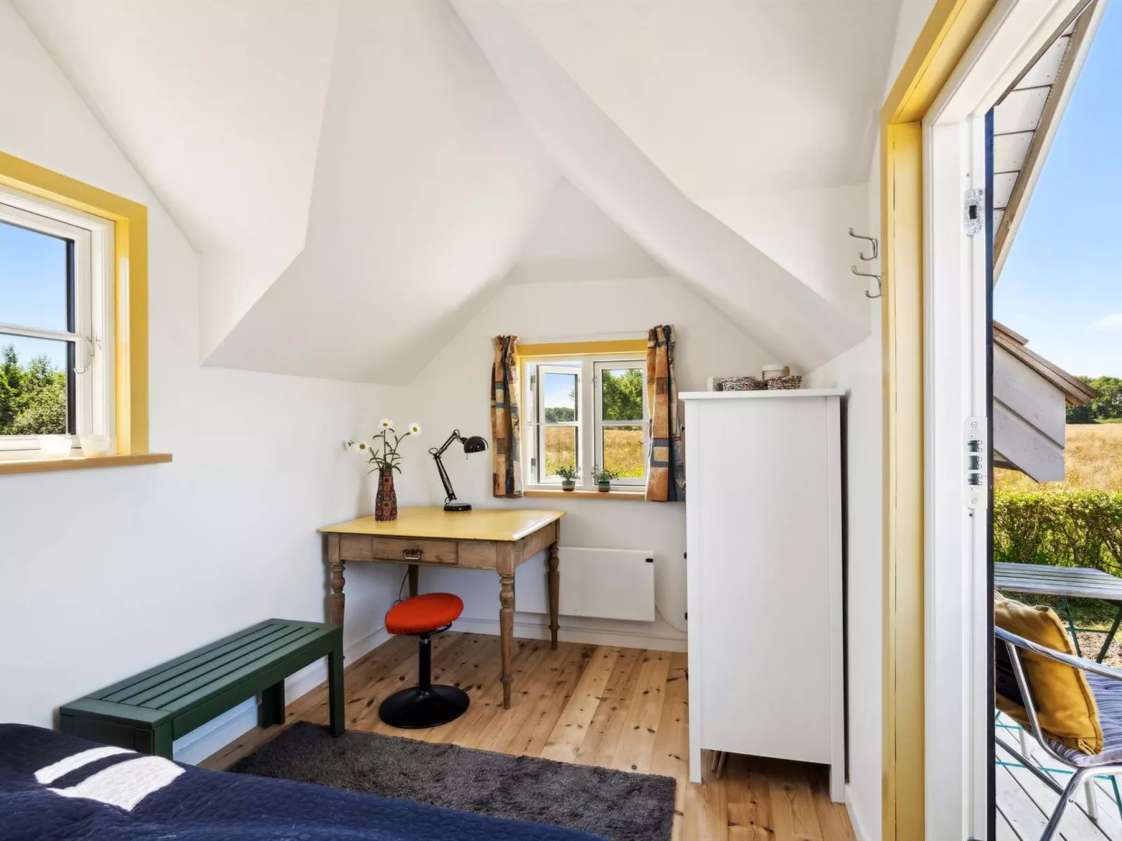 "Ainikki" - 200m from the sea-Binnen