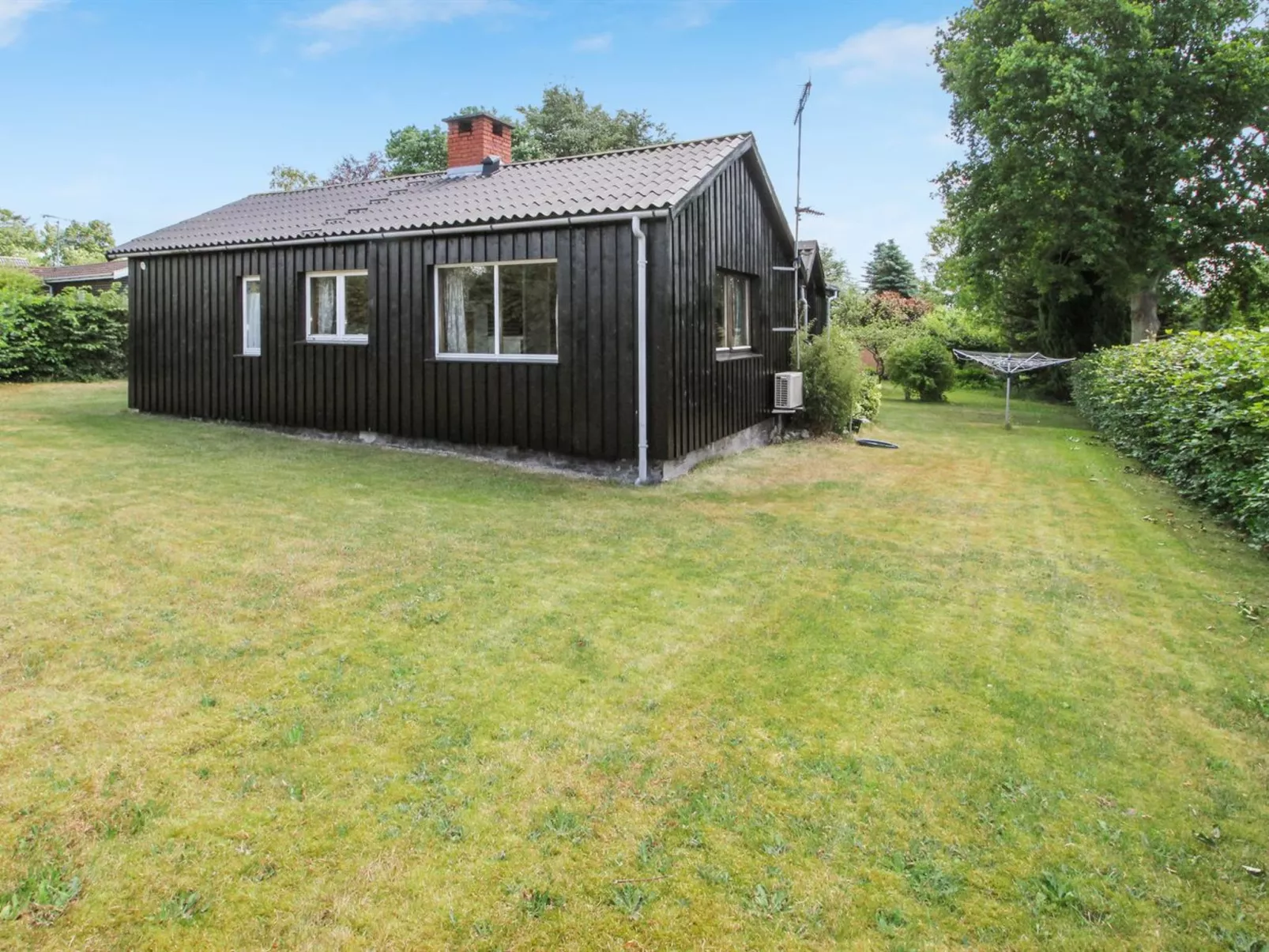 "Elida" - 300m from the sea-Buiten