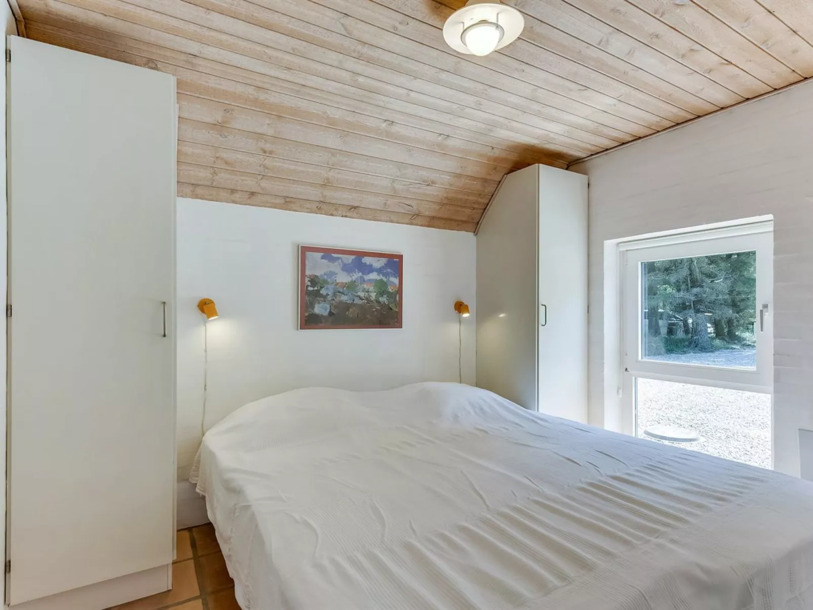 "Laetitita" -  from the sea-Binnen