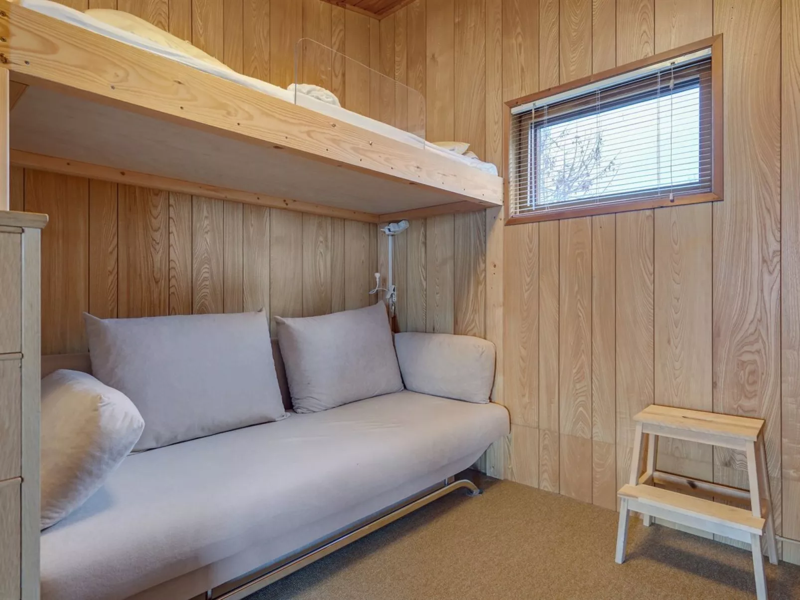 "Dzavid" - 10m from the sea-Binnen