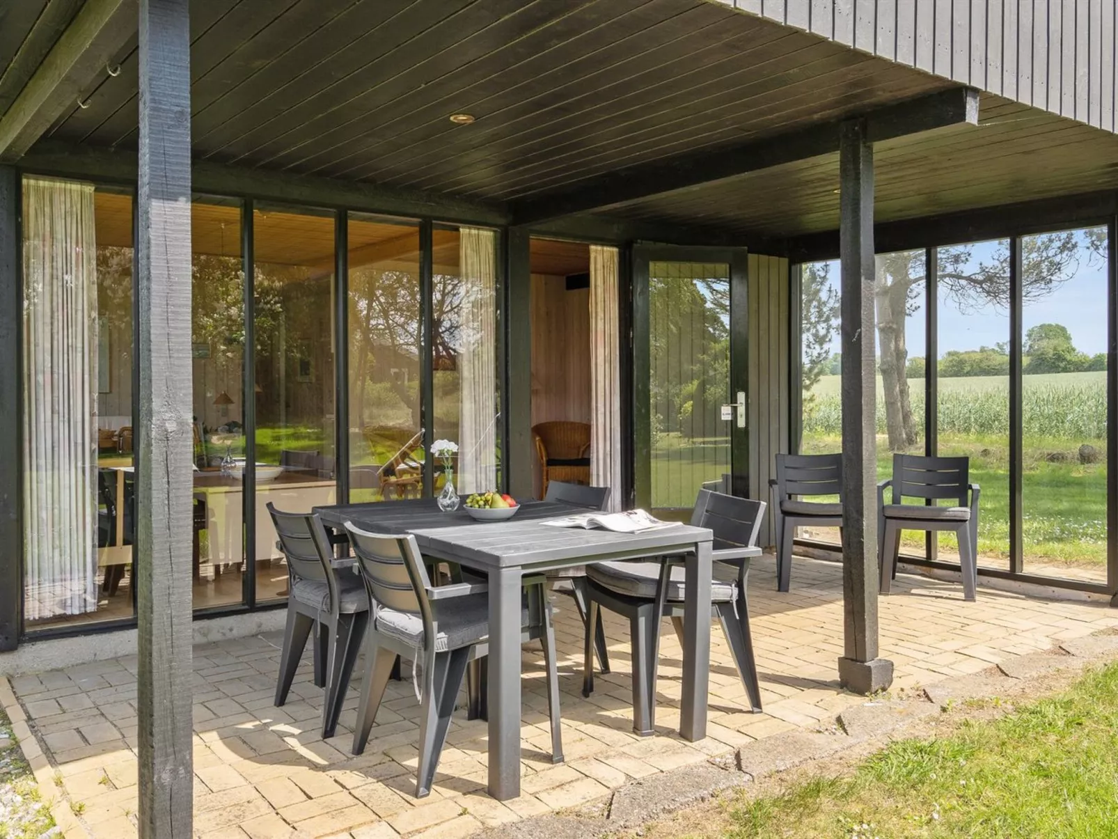 "Veljan" - 400m from the sea-Buiten