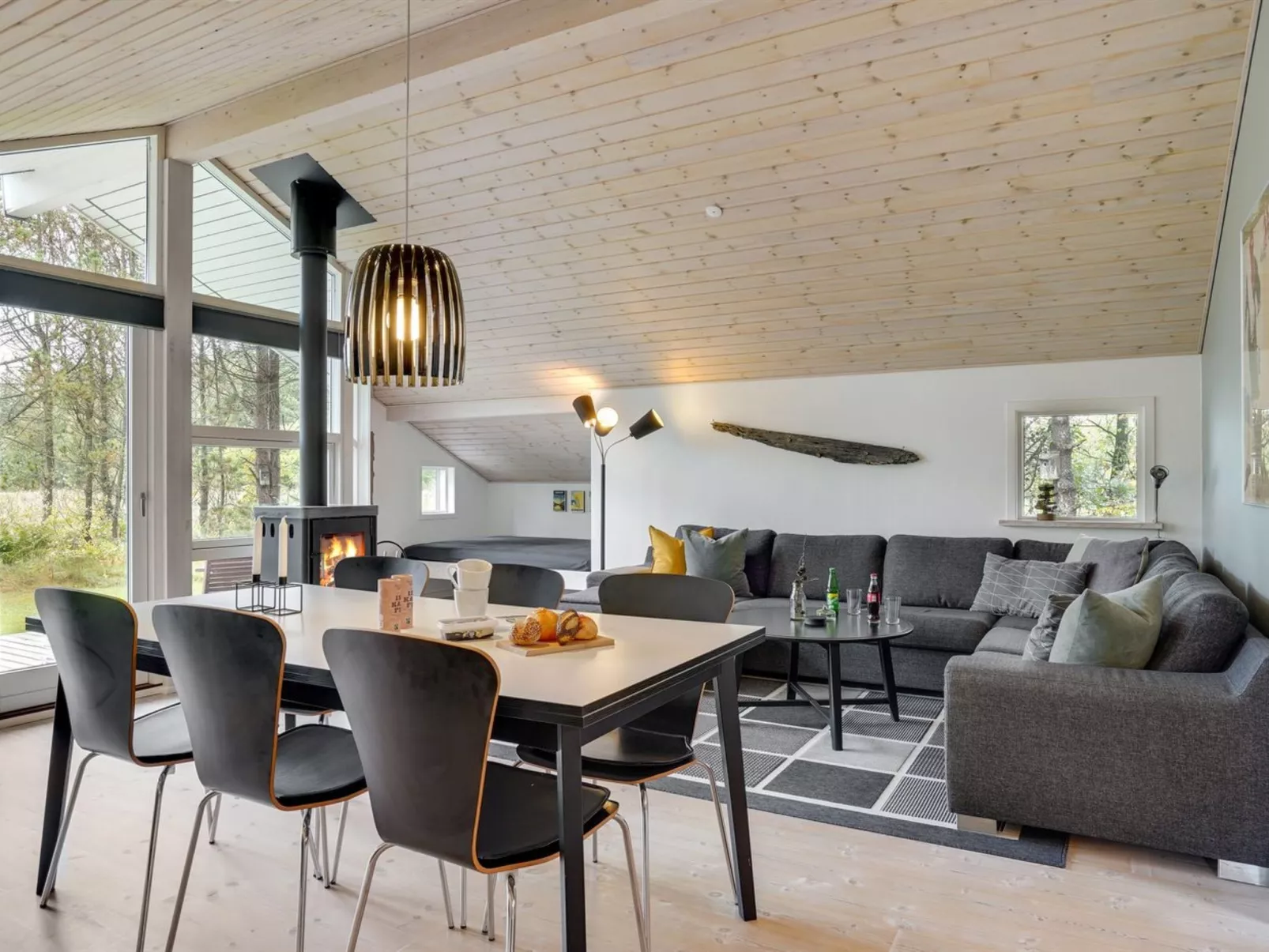 "Grimi" - 4km from the sea-Binnen