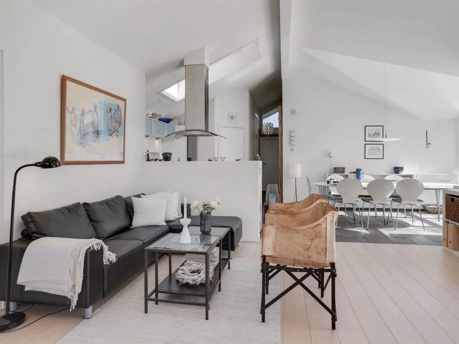 "Angelarij" -  from the sea-Binnen