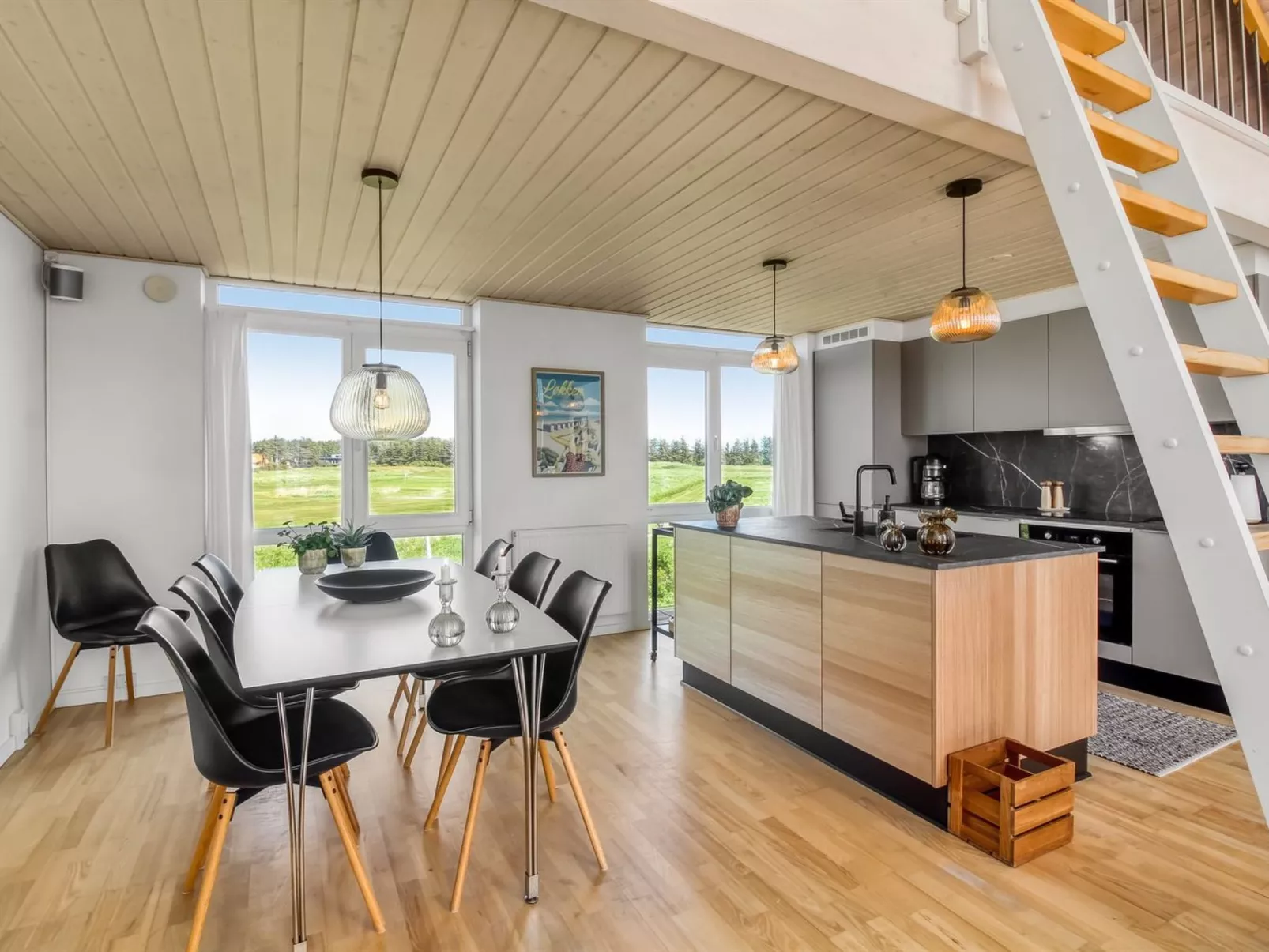 "Jören" - 700m from the sea-Binnen