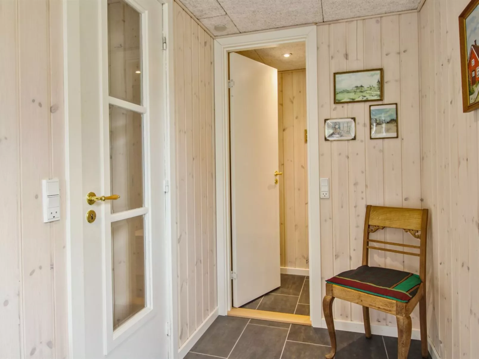 "Nielsine" - 1.5km from the sea-Binnen