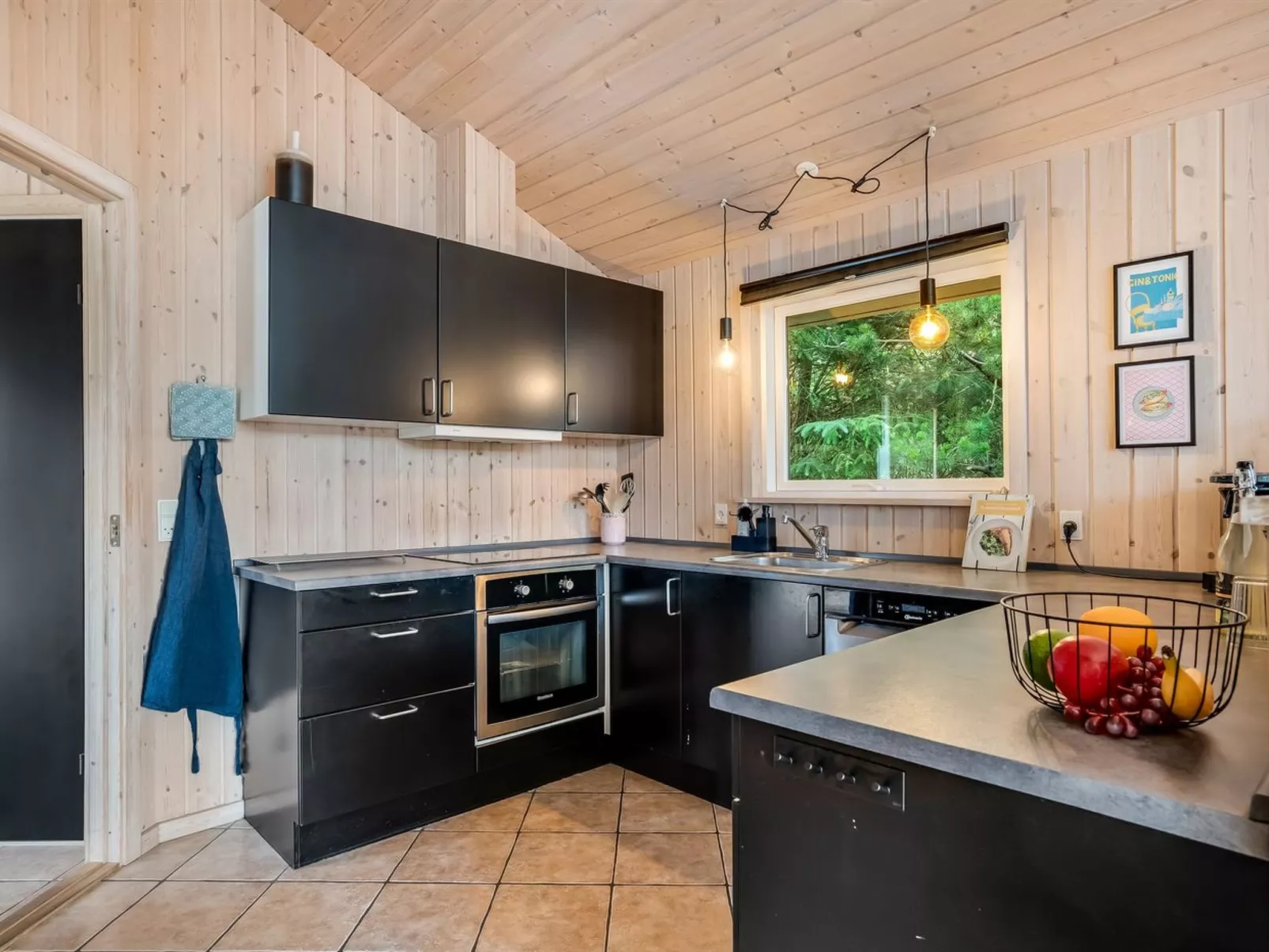 "Ansfried" - 900m from the sea-Binnen