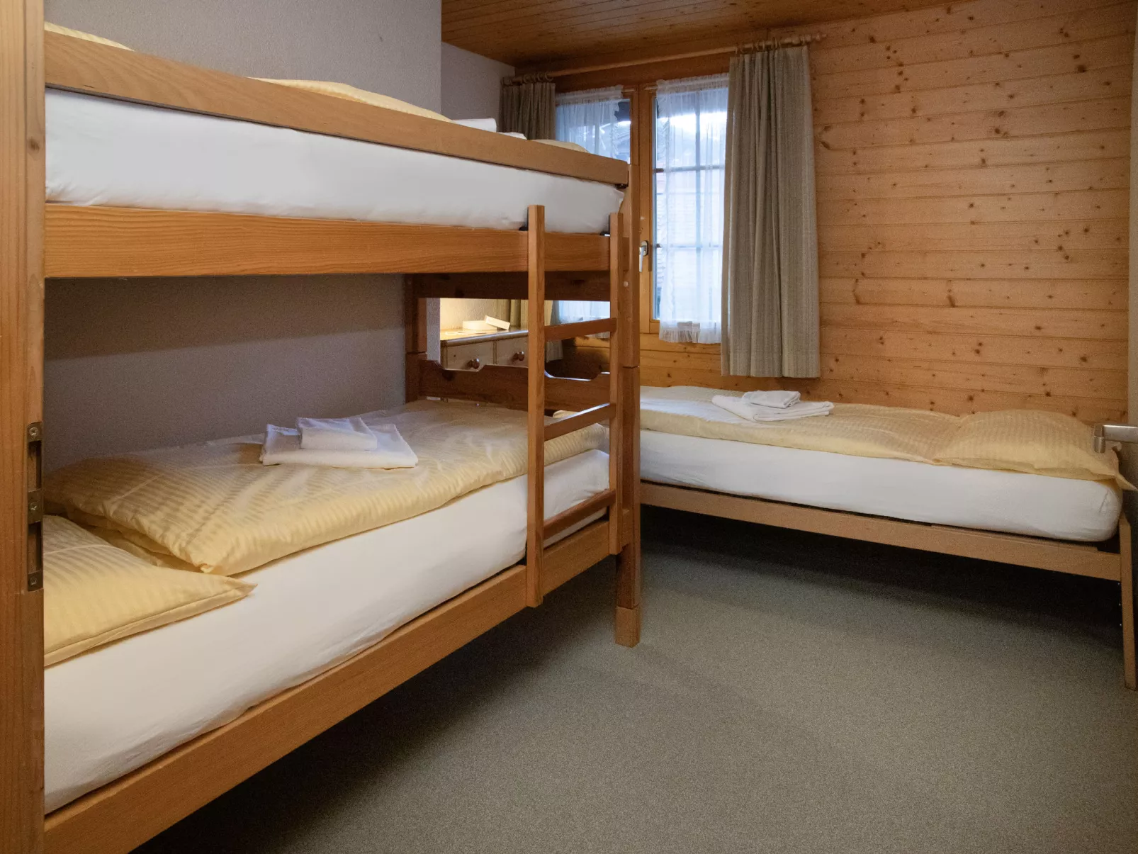 Chäs Gruebi Apt.S-Binnen