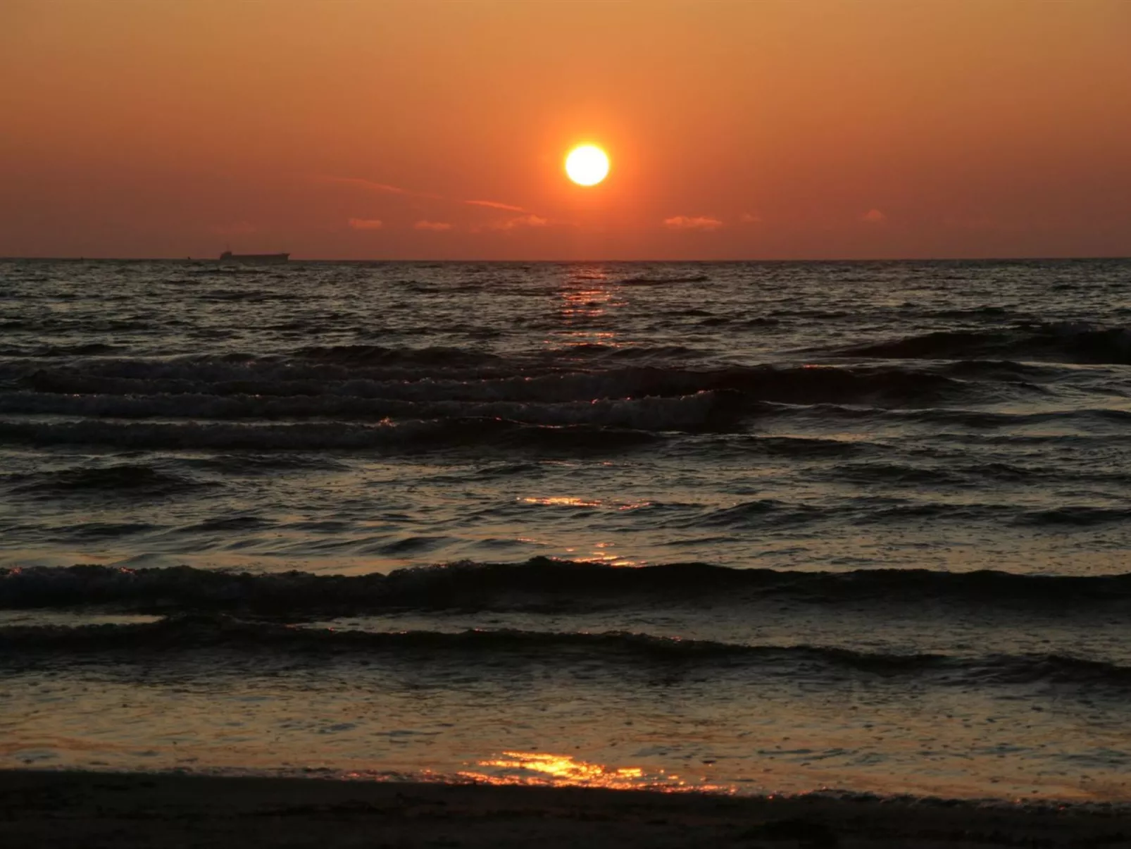 "Evert" - 250m from the sea-Buiten