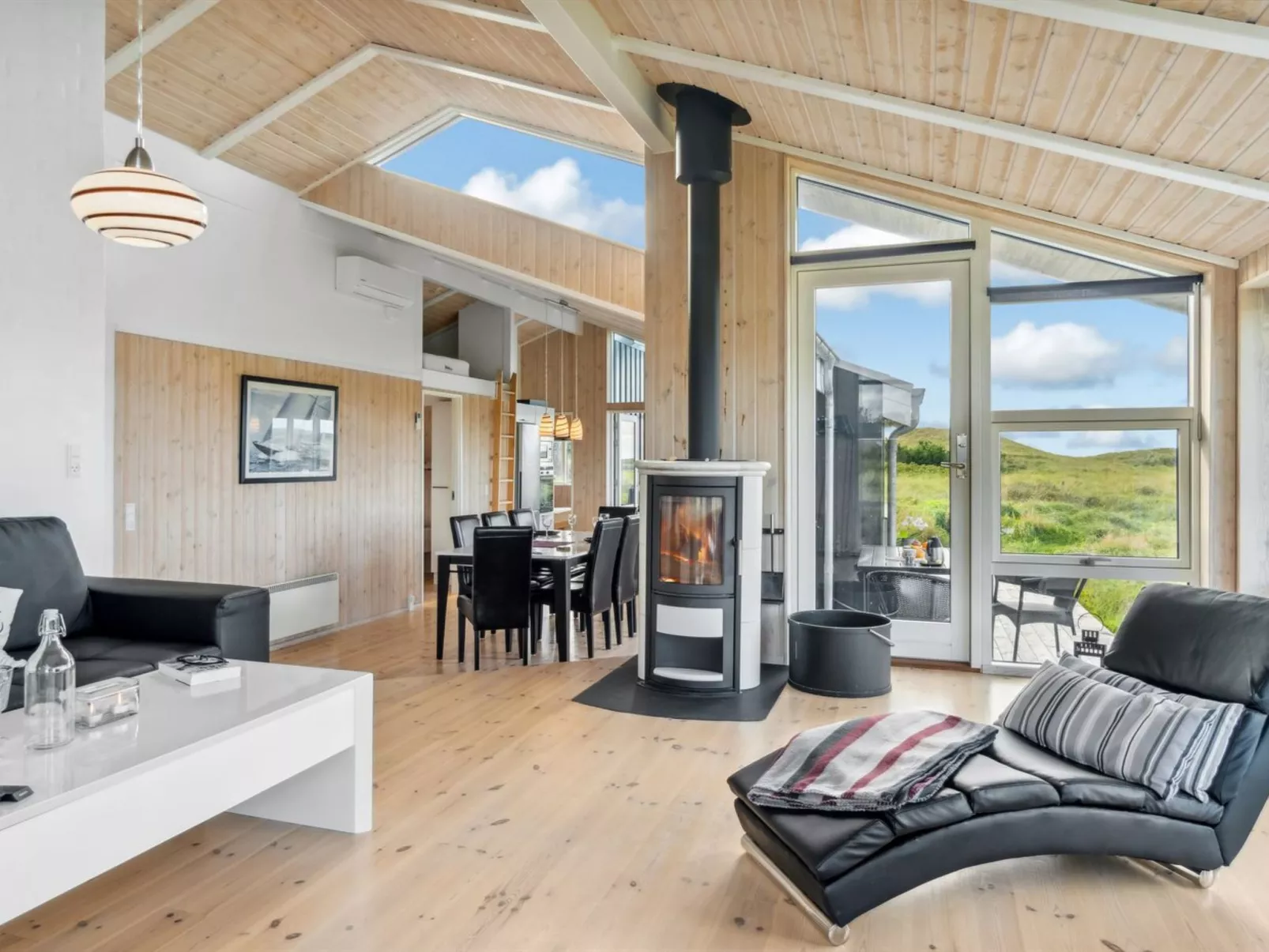 "Simona" - 300m from the sea-Binnen