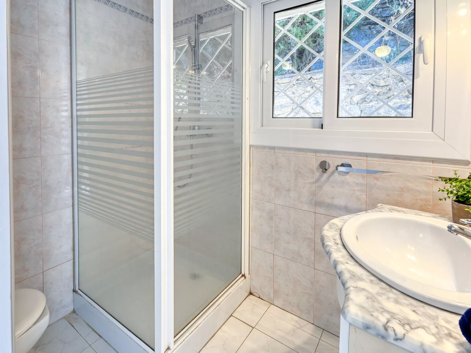 Villa Cecilia-Binnen