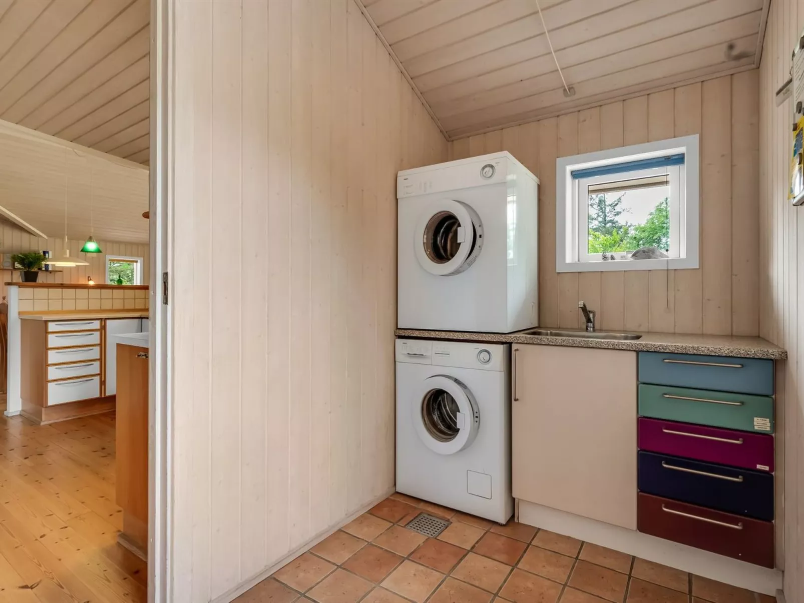 "Salla" - 1.2km from the sea-Binnen