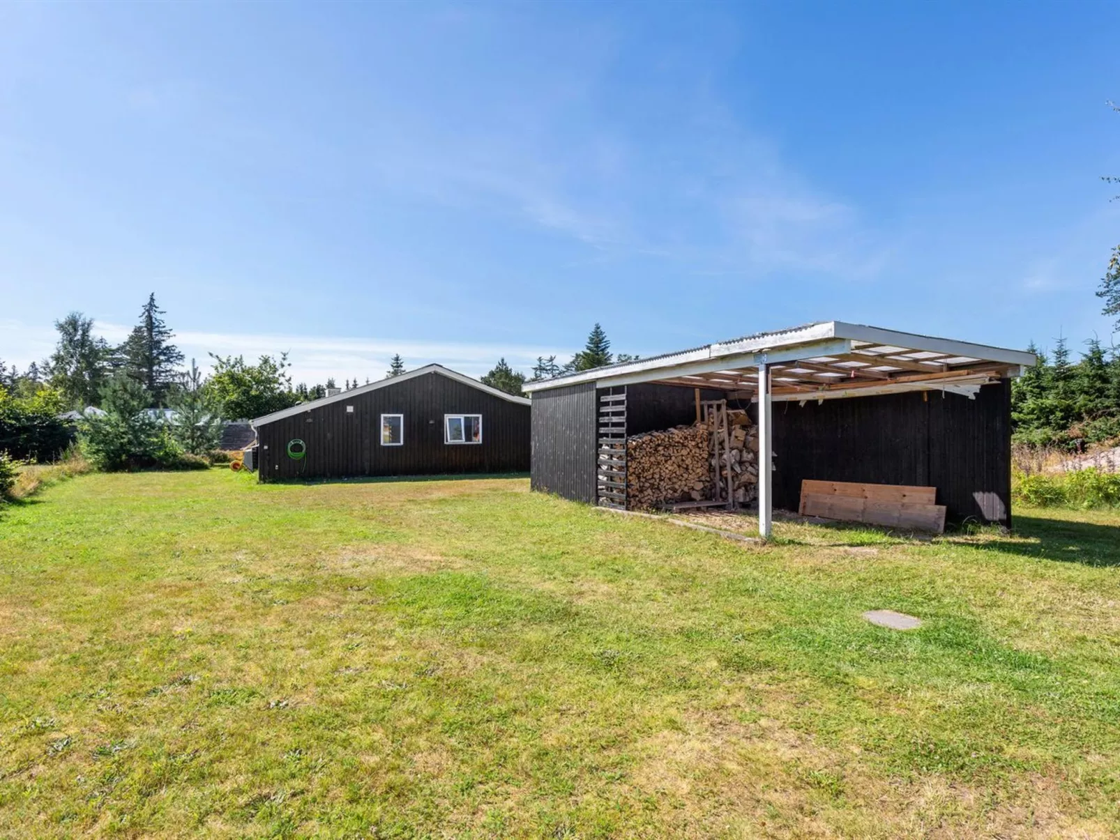 "Landolf" - 250m from the sea-Buiten