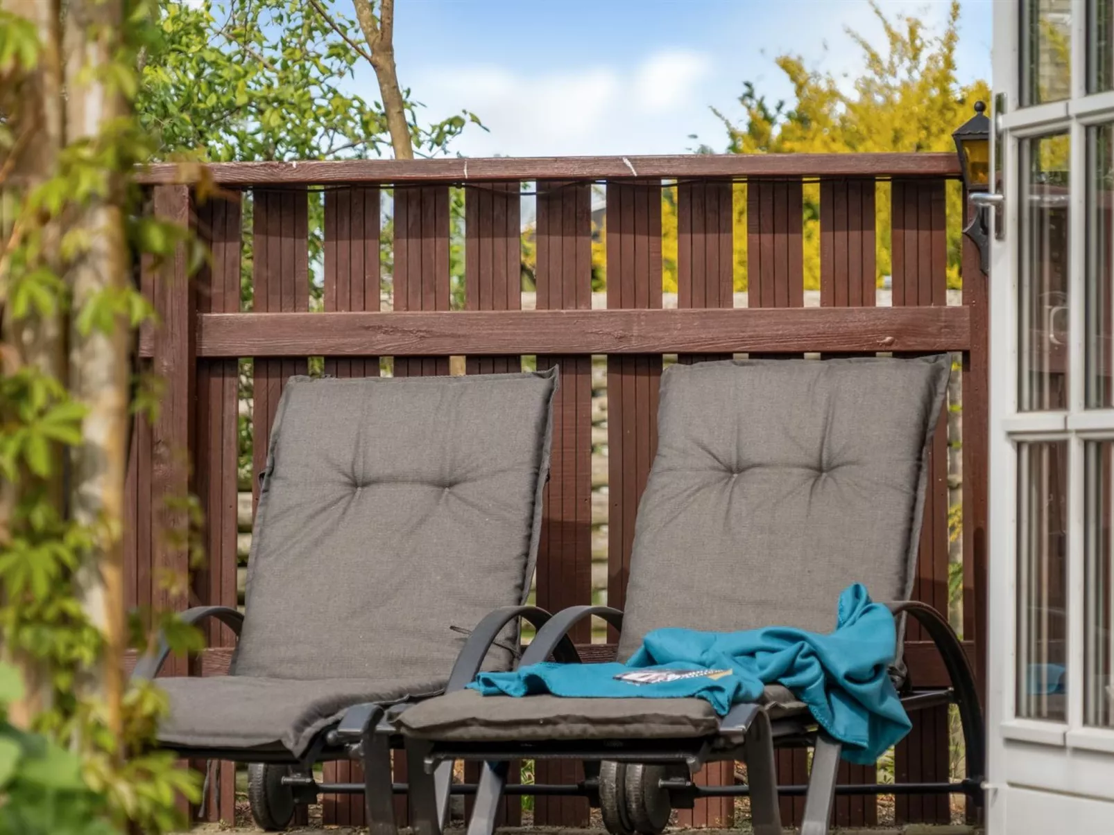 "Vian" - 200m from the sea-Buiten