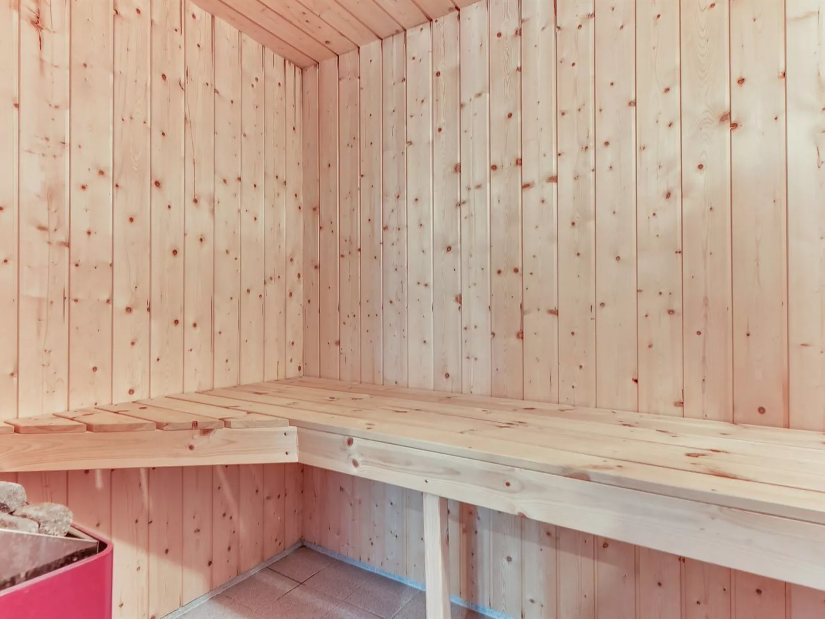 "Alena" - 1km from the sea-Binnen