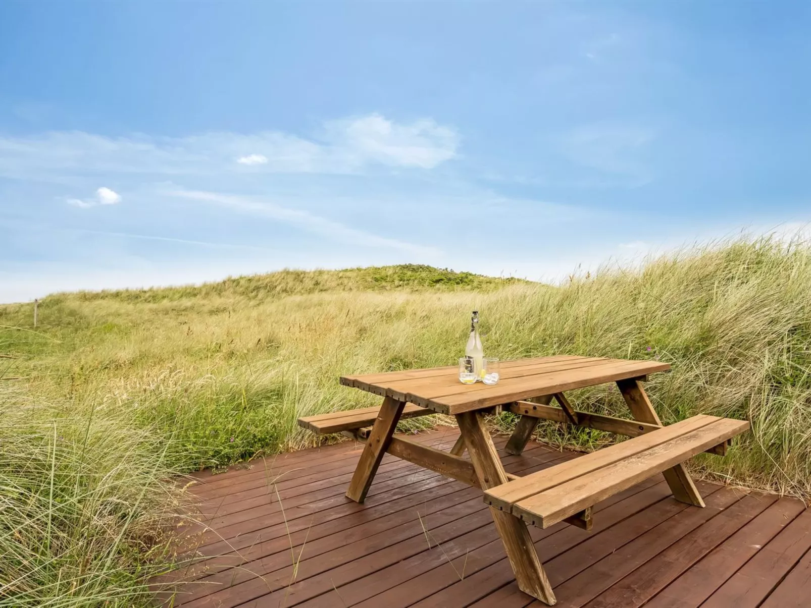 "Edwin" - 400m from the sea-Buiten