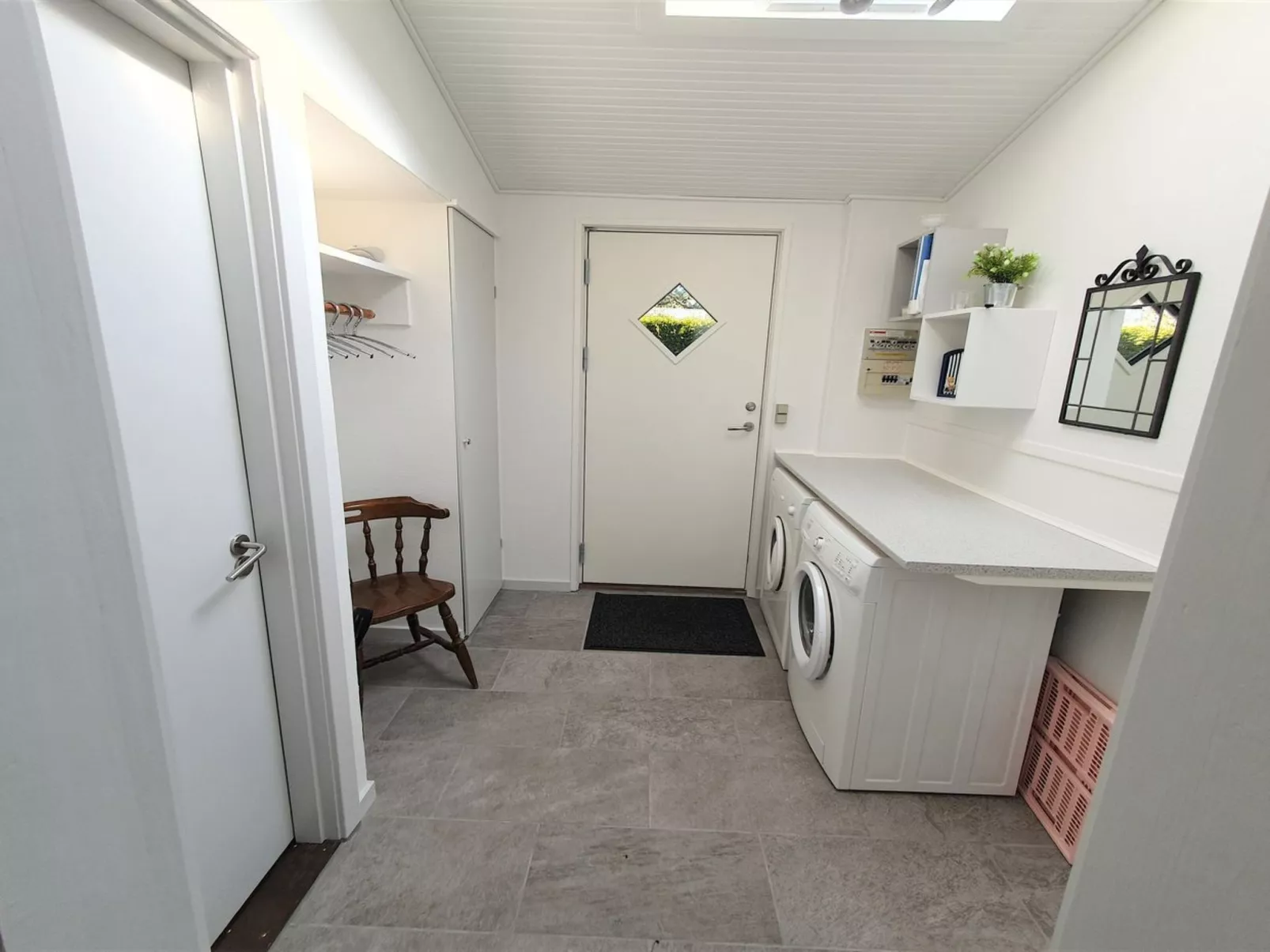 "Simon" - 225m from the sea-Binnen