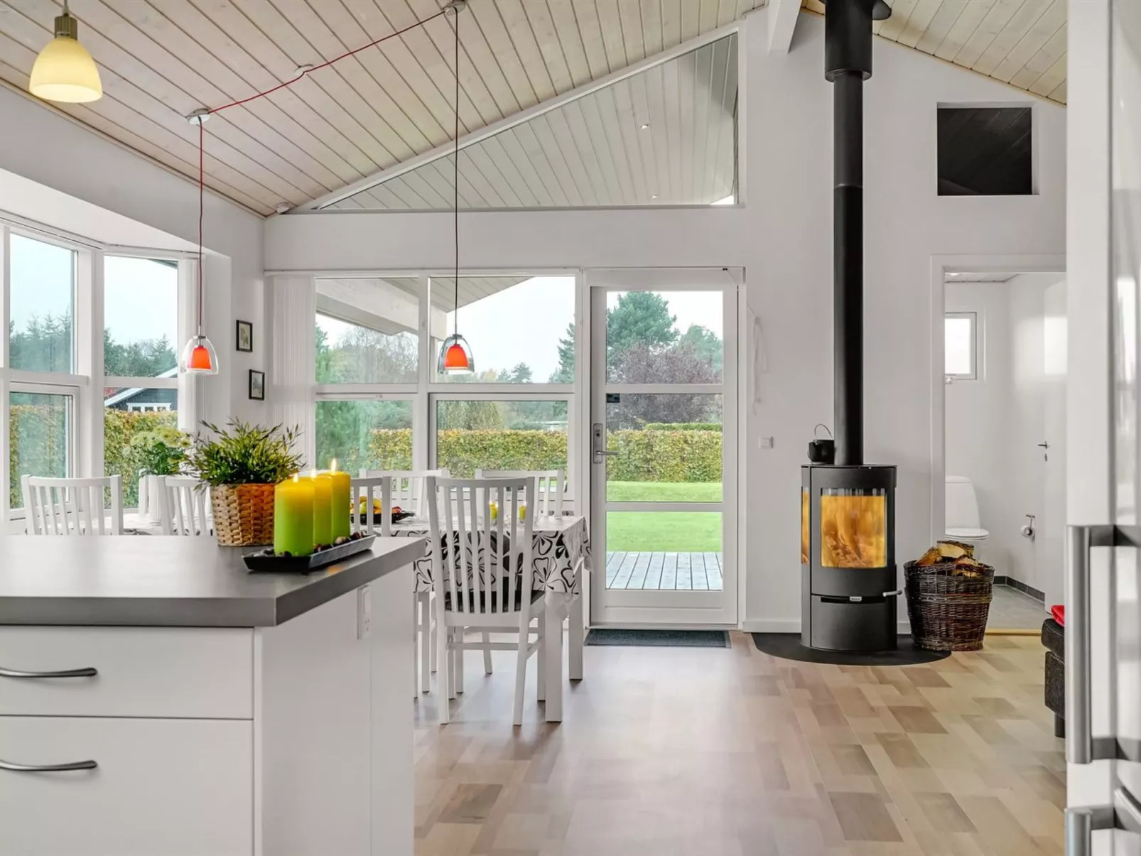 "Ayen" - 1.5km from the sea-Binnen