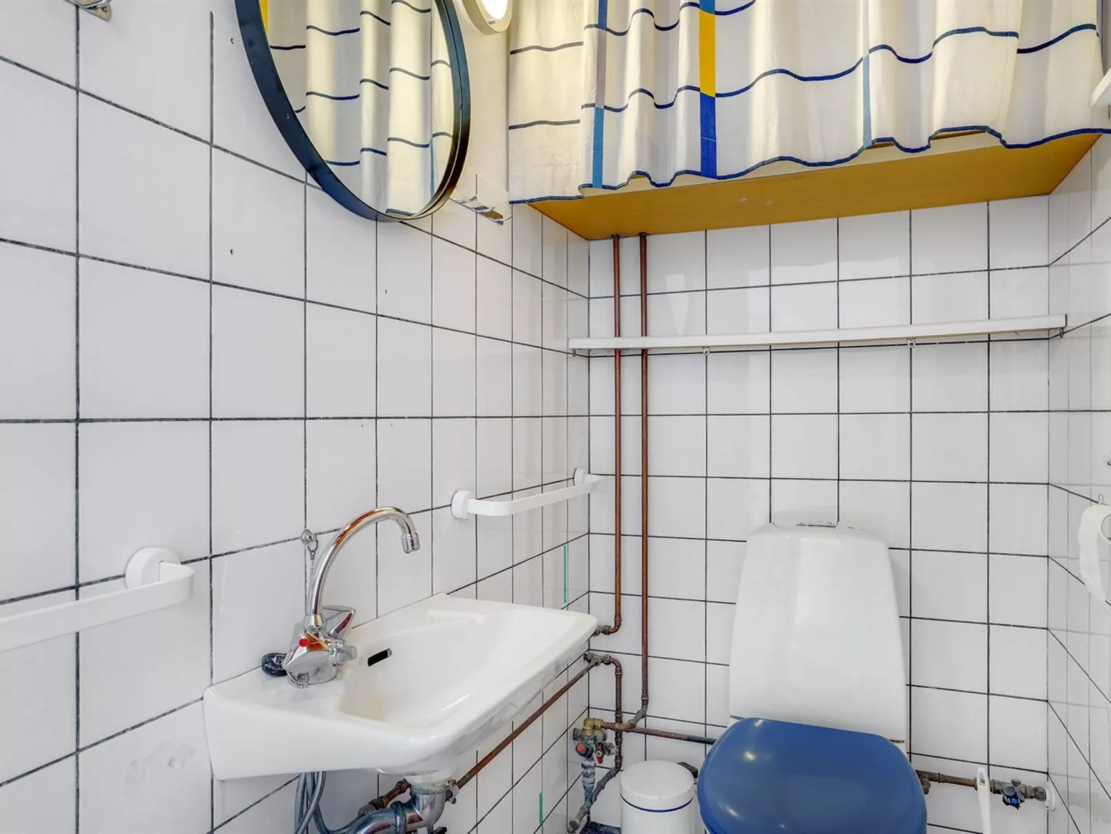 "Carmen" - 25m from the sea-Binnen