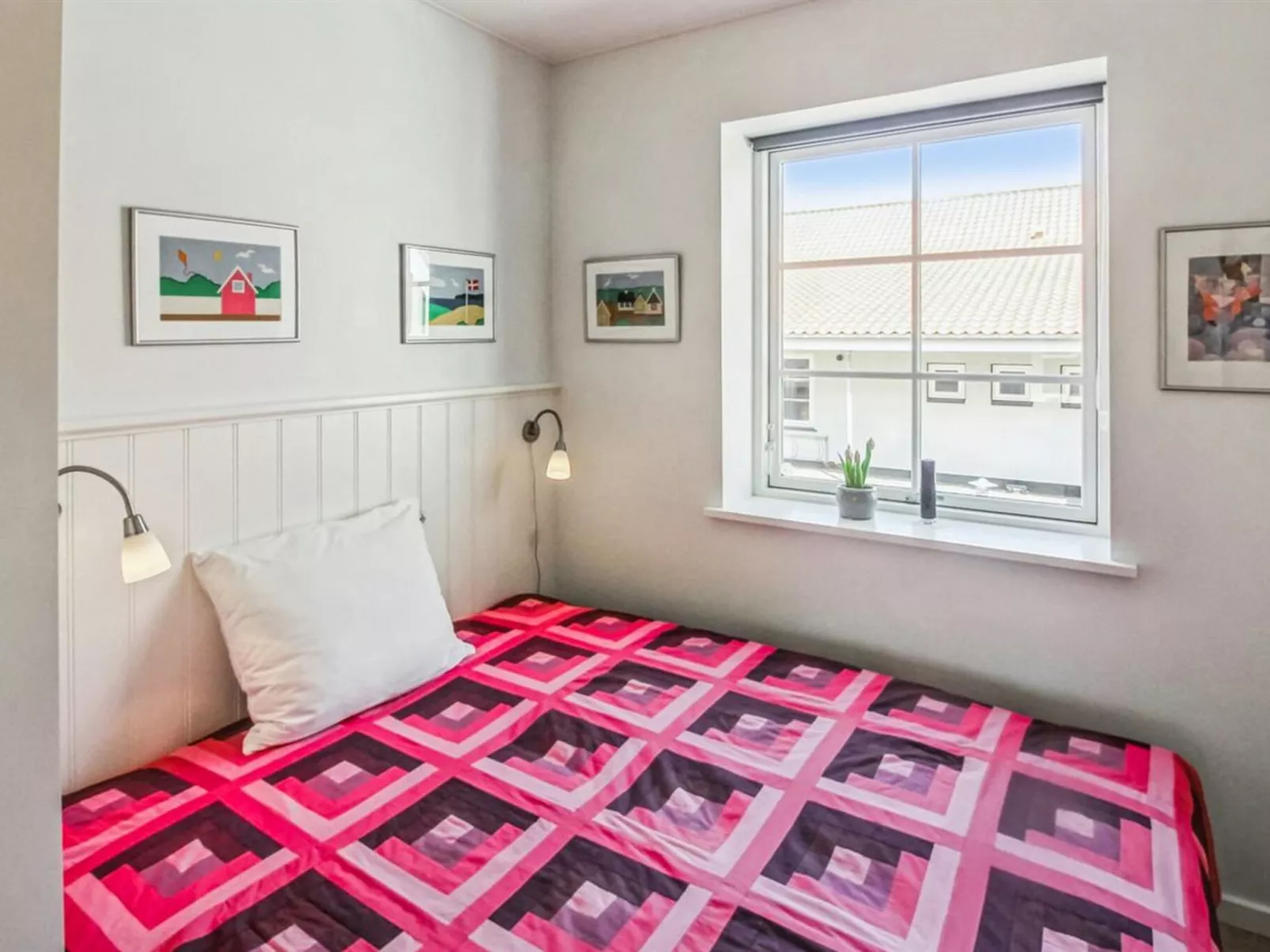 "Ayk" - 400m from the sea-Binnen