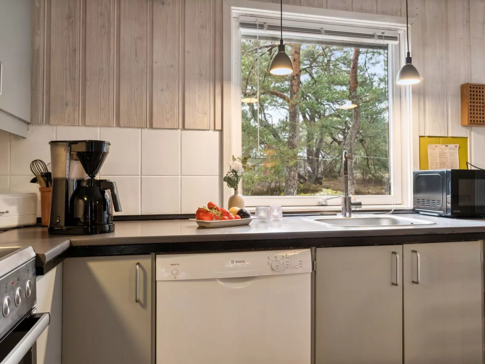 "Hildegerd" - 500m from the sea-Binnen