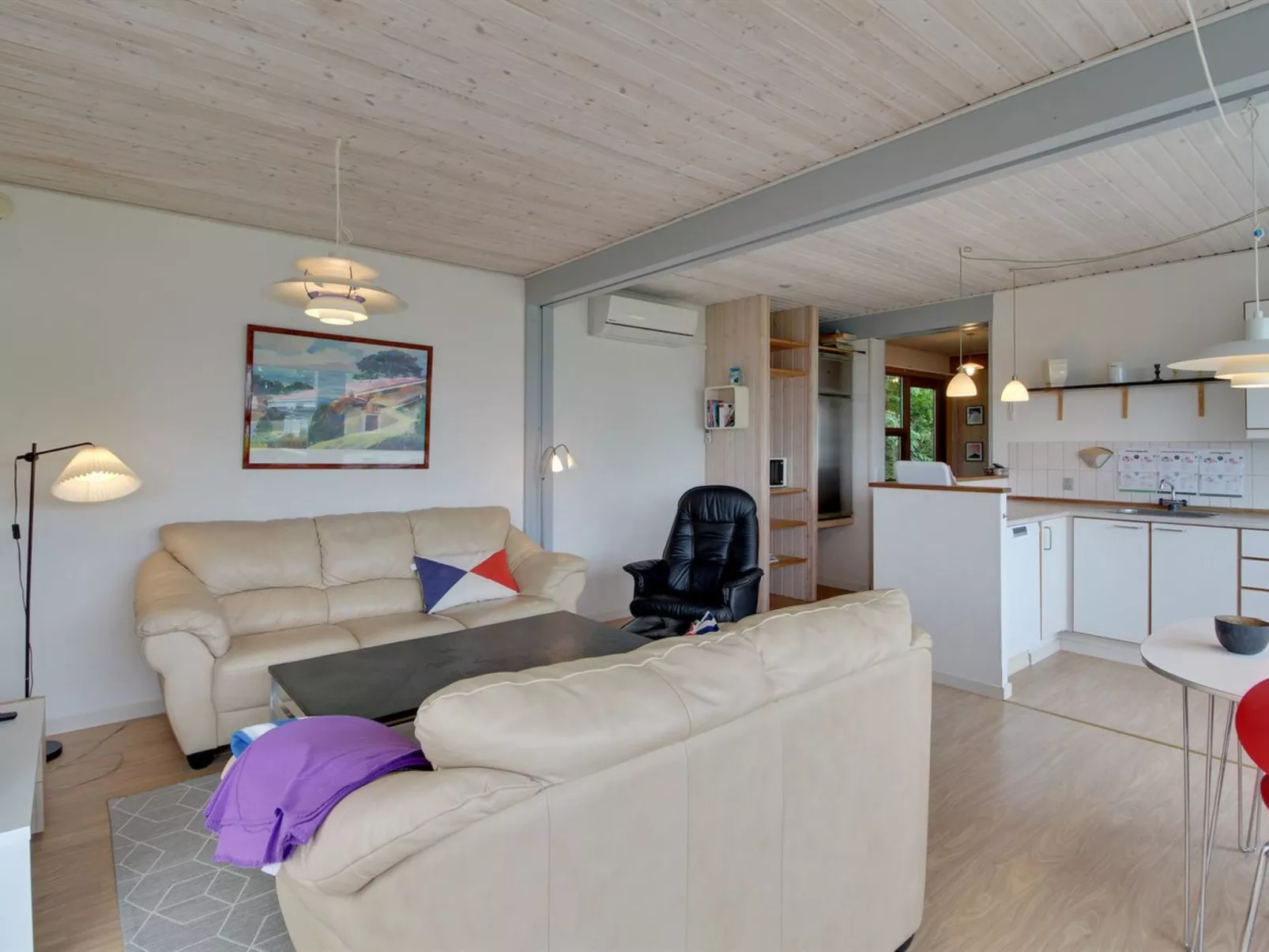 "Giselle" - 150m from the sea-Binnen