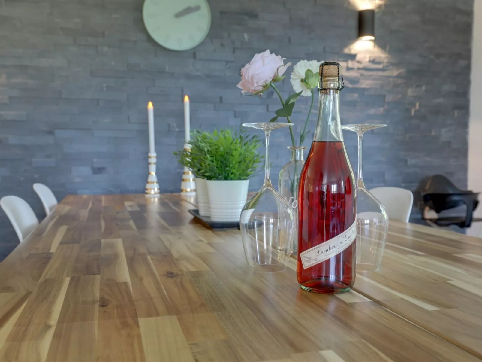 "Rask" - 3km from the sea-Binnen