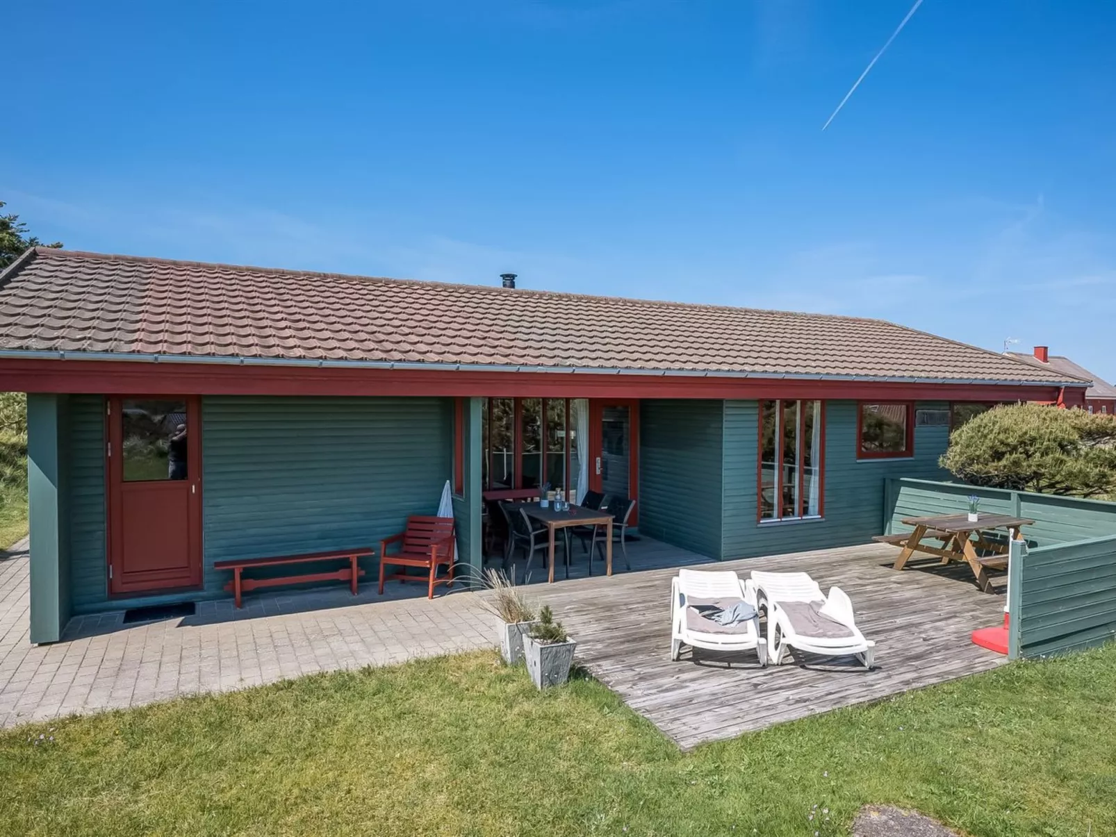 "Steni" - 250m from the sea-Buiten