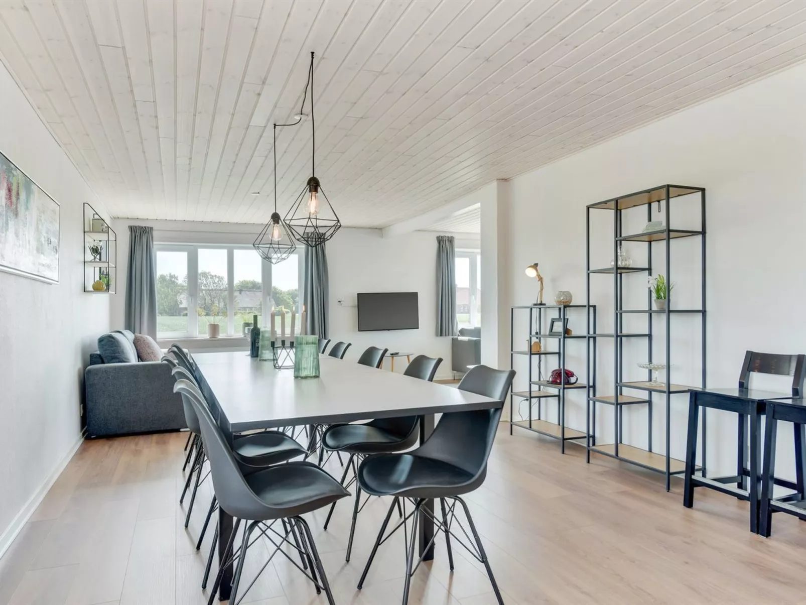 "Iina" - 13km from the sea-Binnen