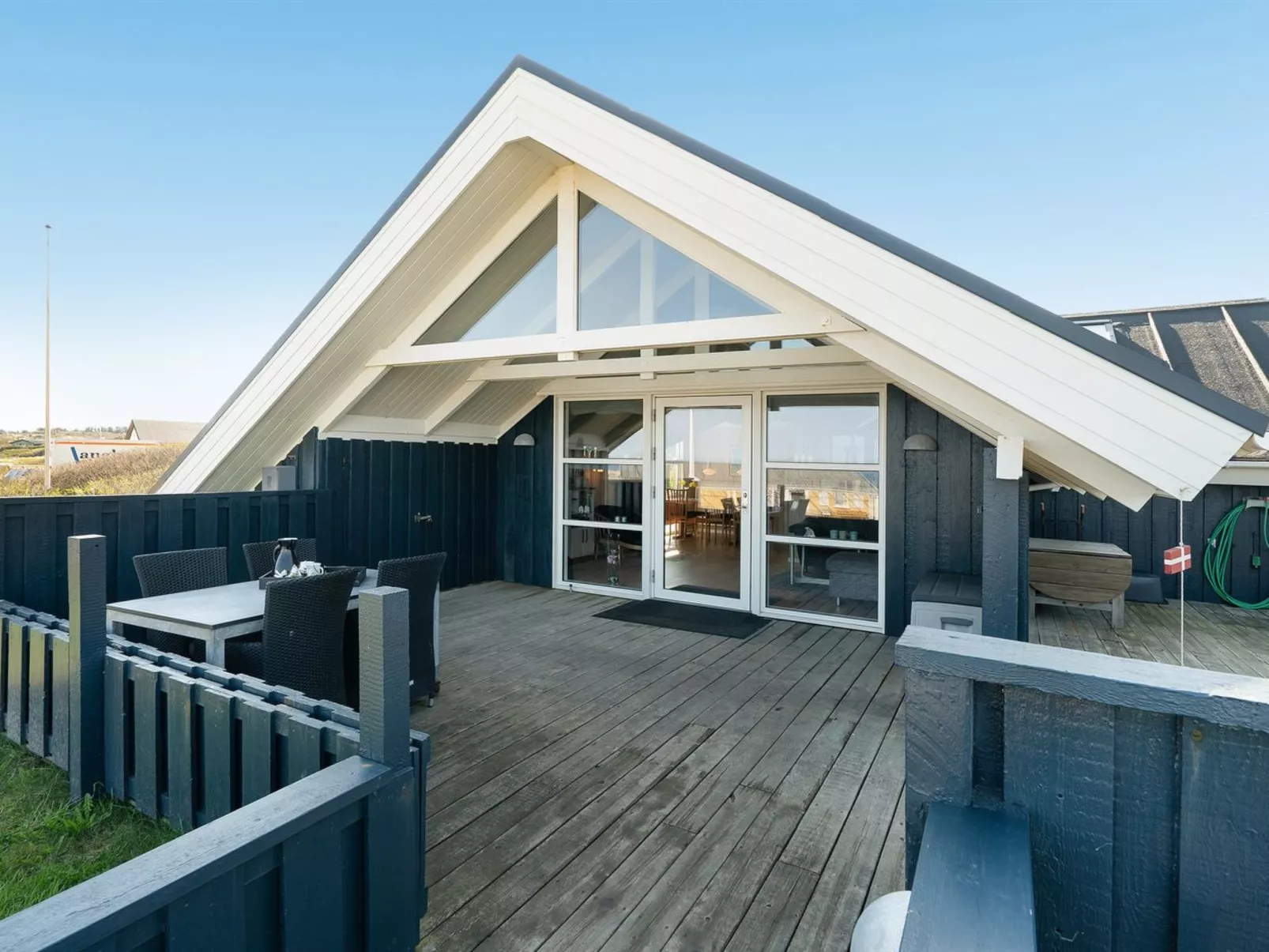 "Alvilde" - 100m from the sea-Buiten