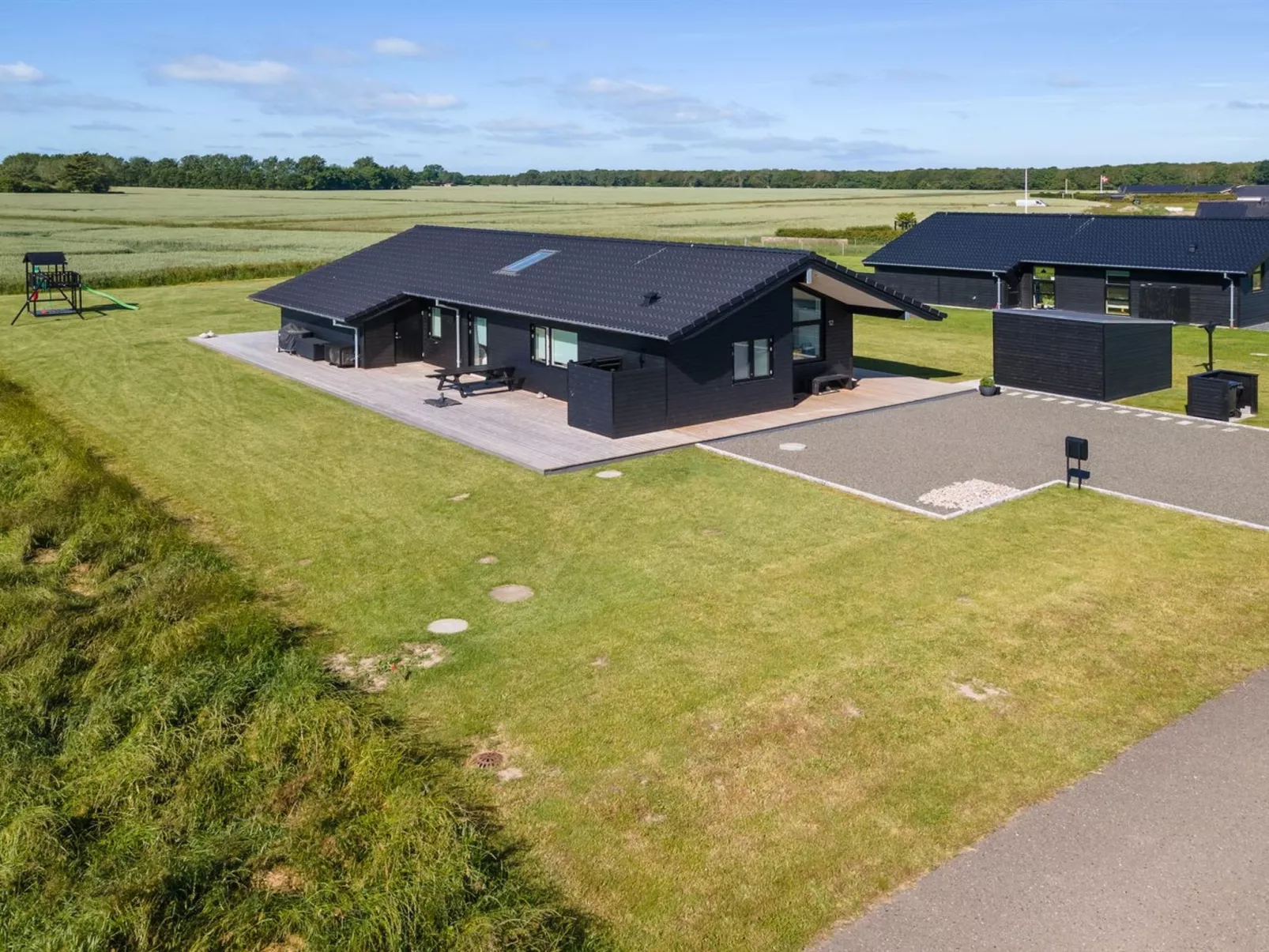 "Thalie" - 400m from the sea-Buiten