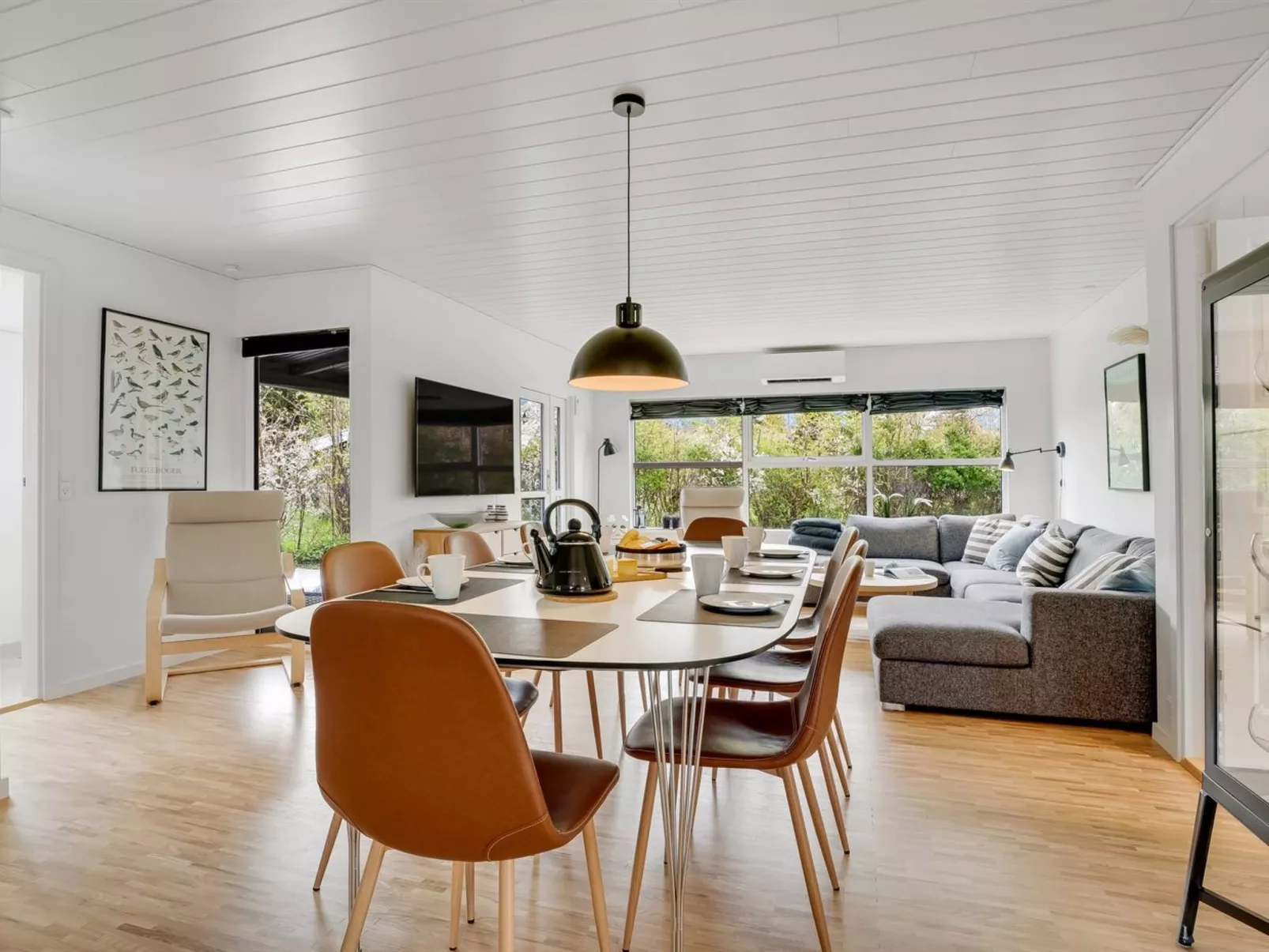 "Merilin" - 300m from the sea-Binnen