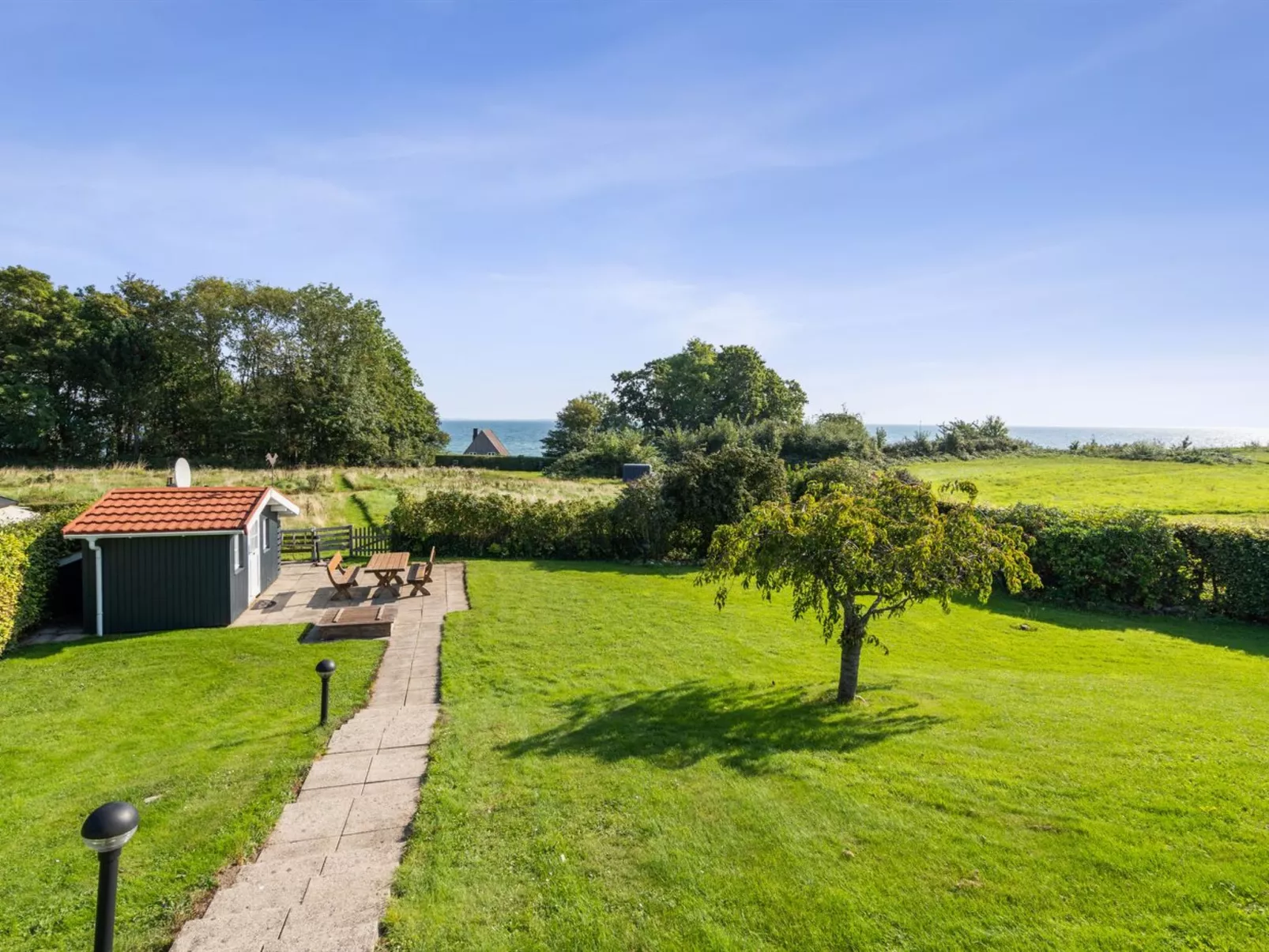 "Algut" - 75m from the sea-Buiten